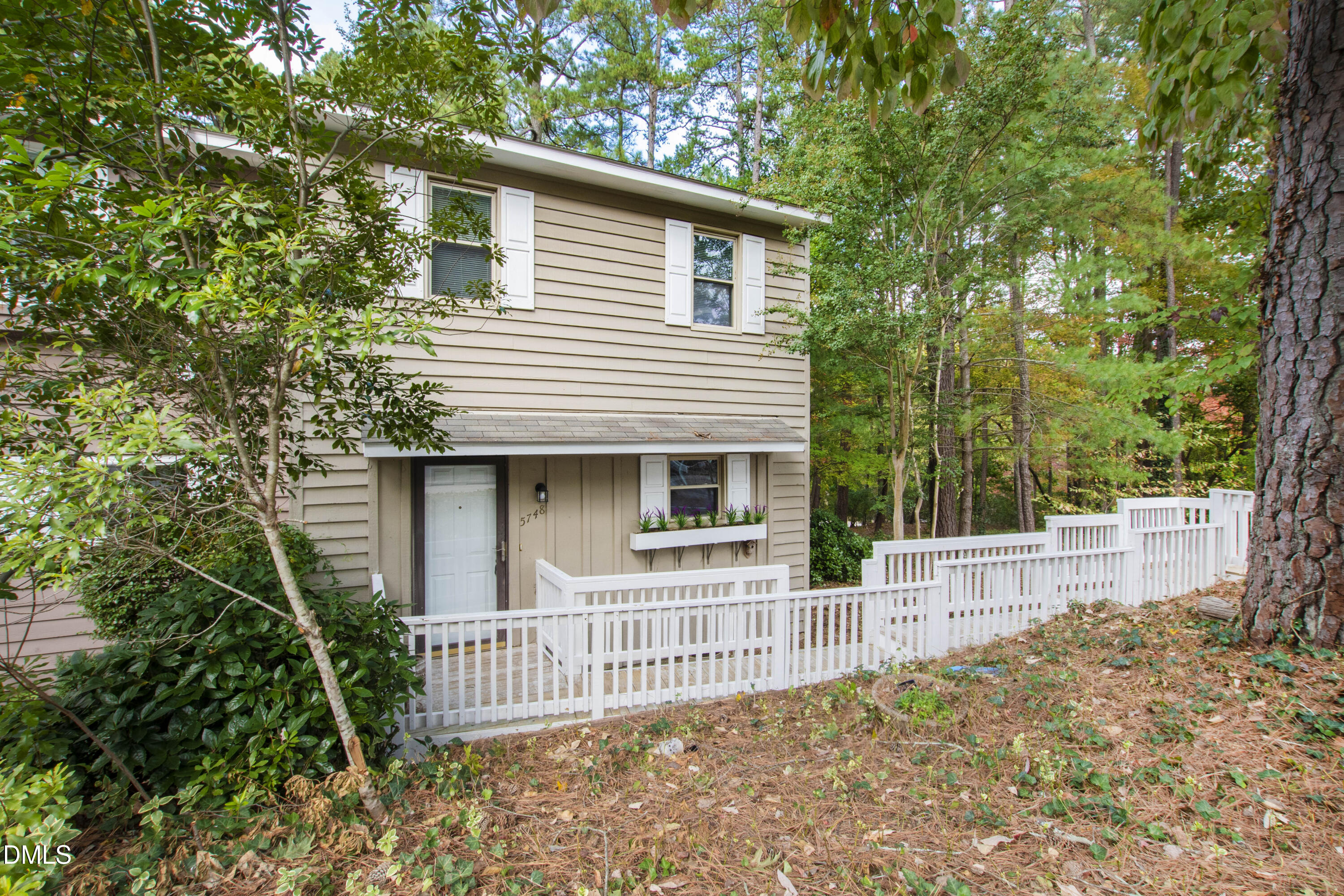 5748 3 Oaks Drive Property Photo 1
