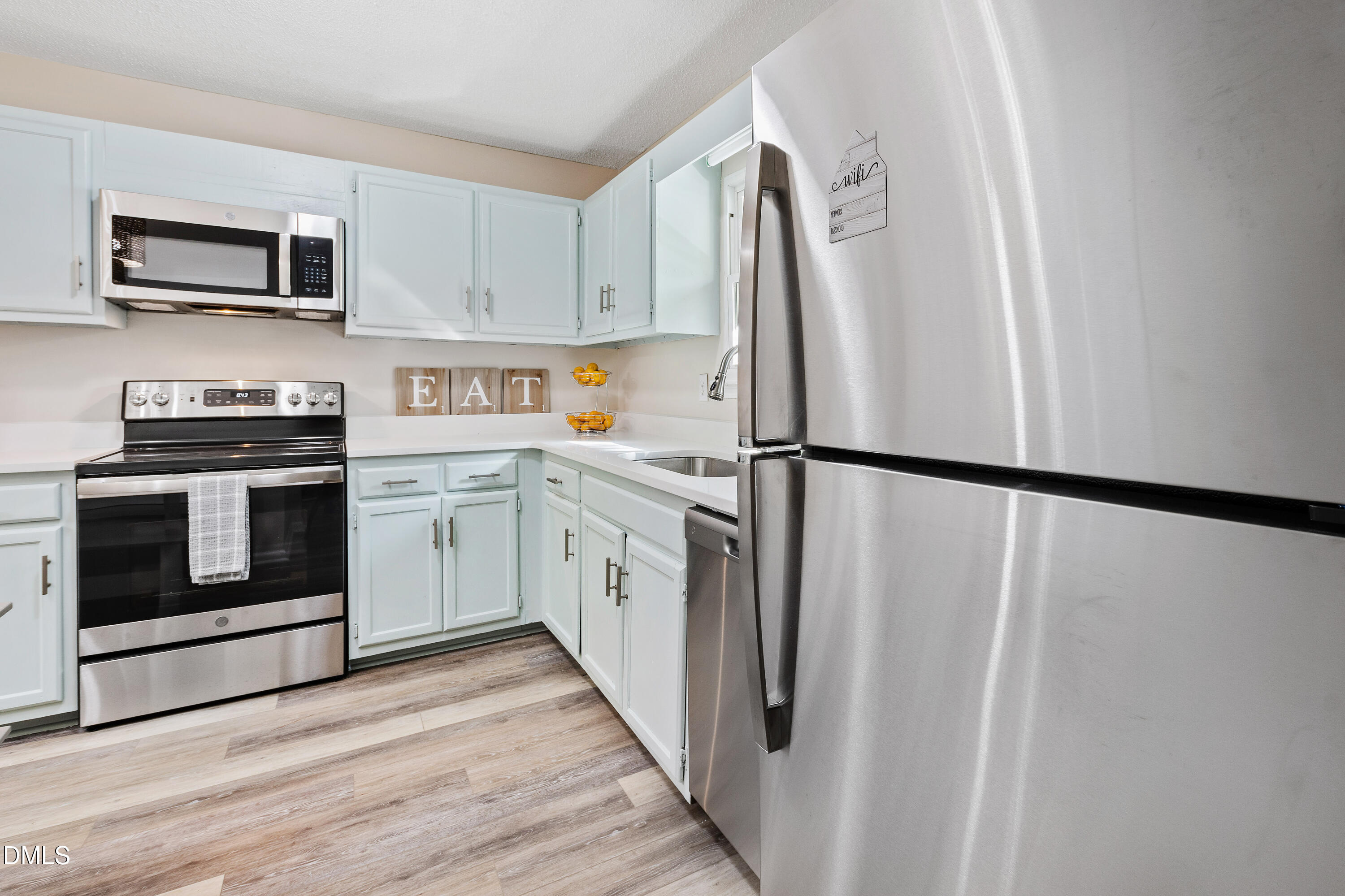 5748 3 Oaks Drive Property Photo 16