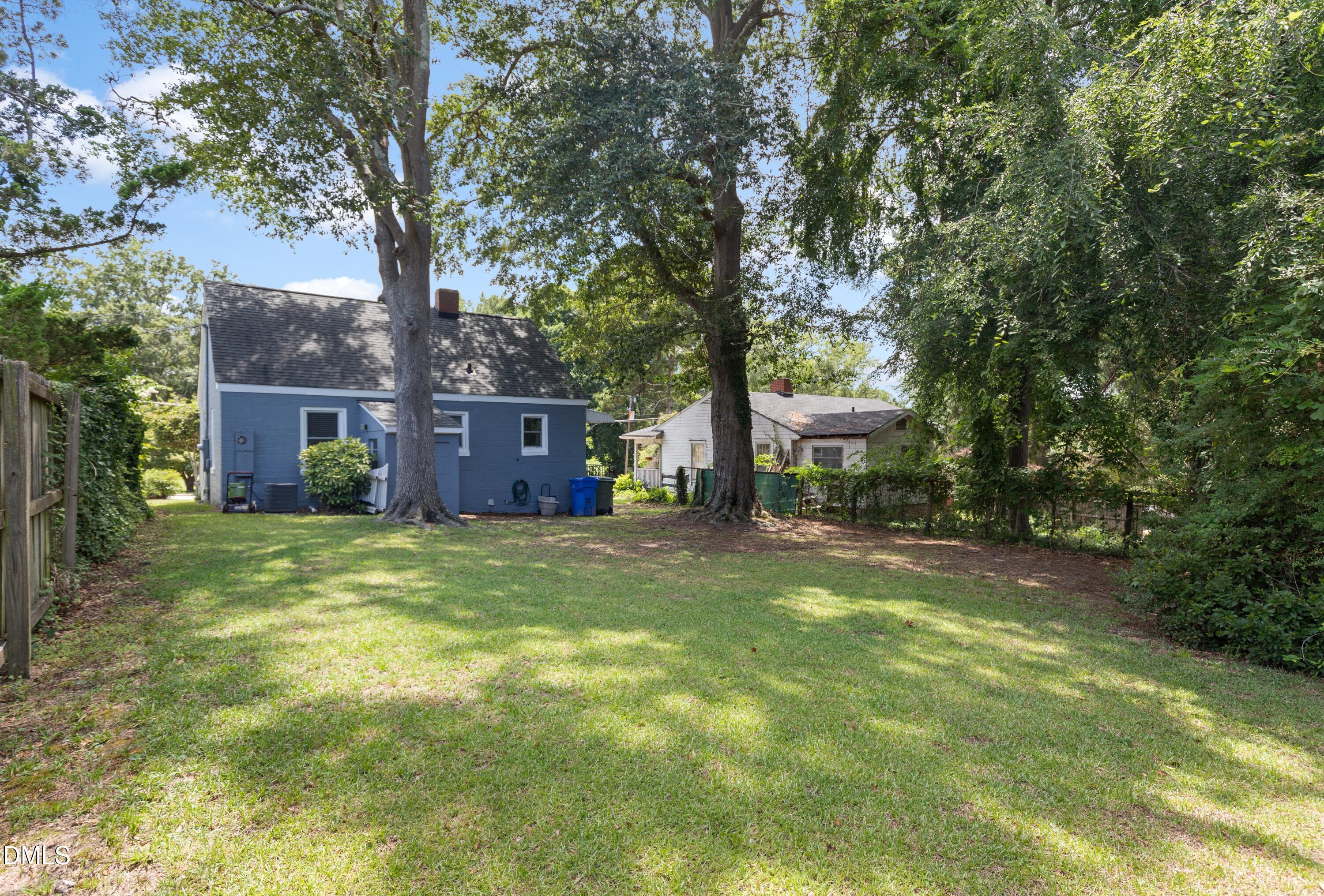 309 E Jones Street Property Photo 21