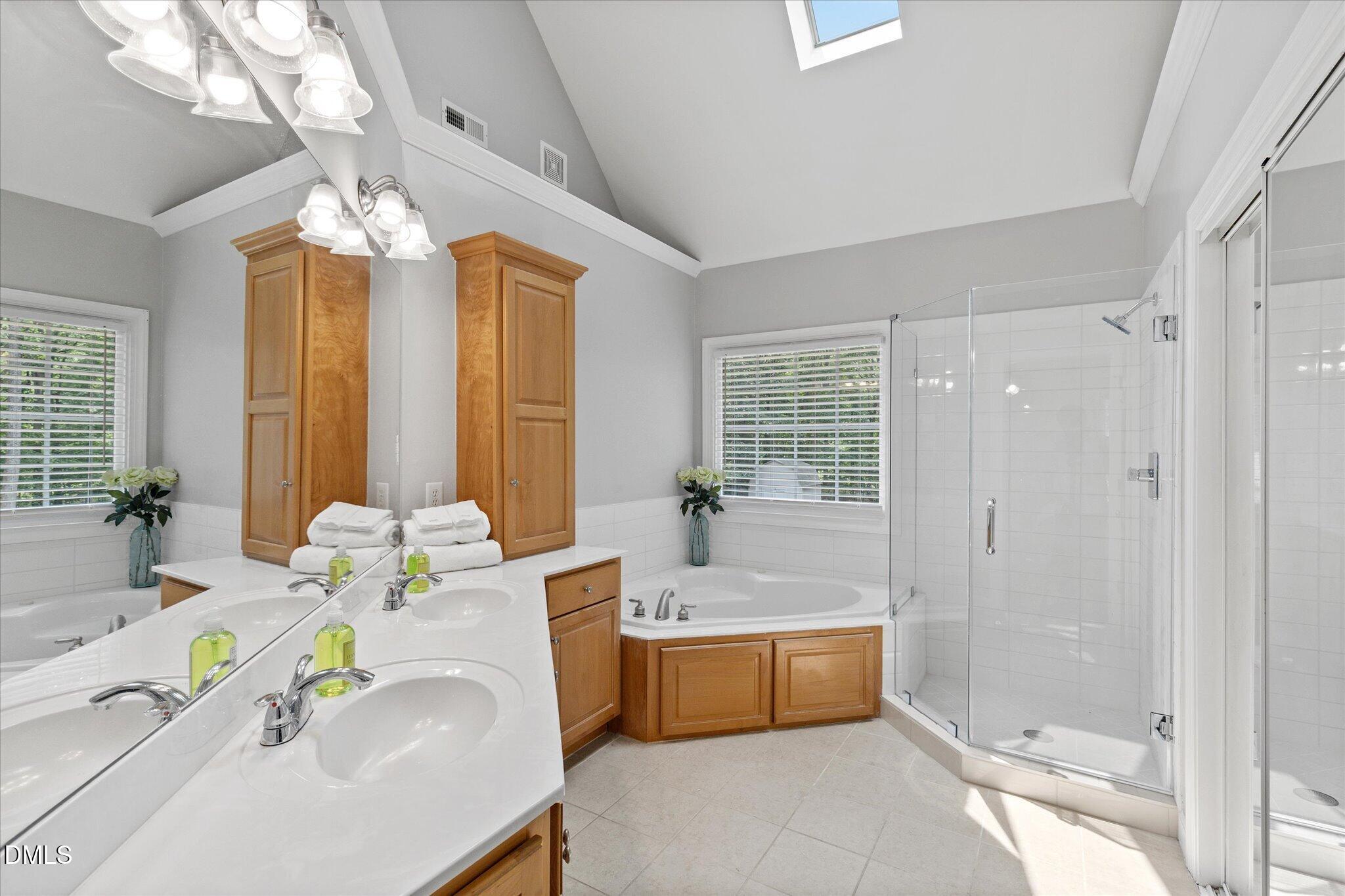 8709 Ormand Way Property Photo 15
