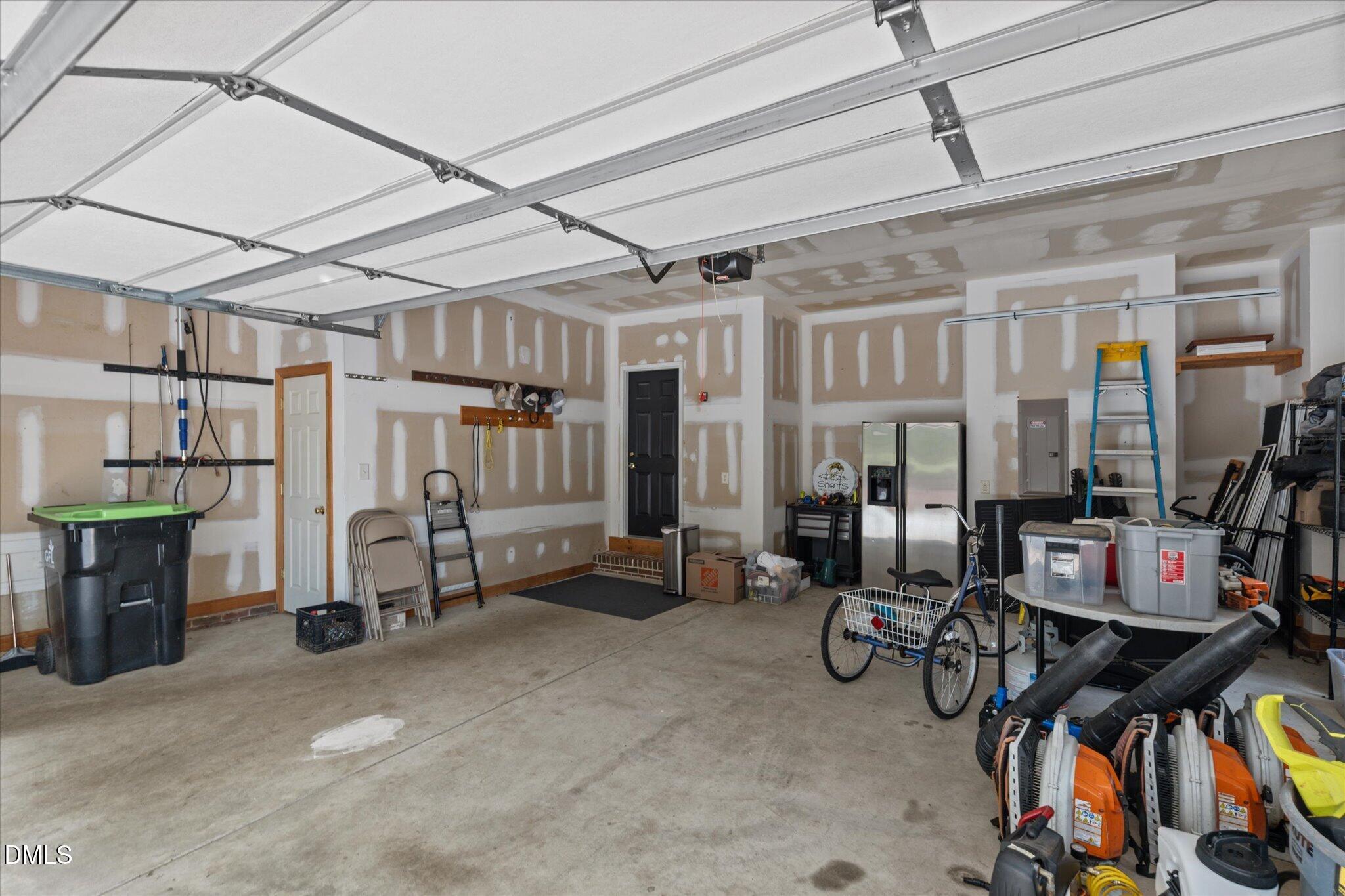 8709 Ormand Way Property Photo 34