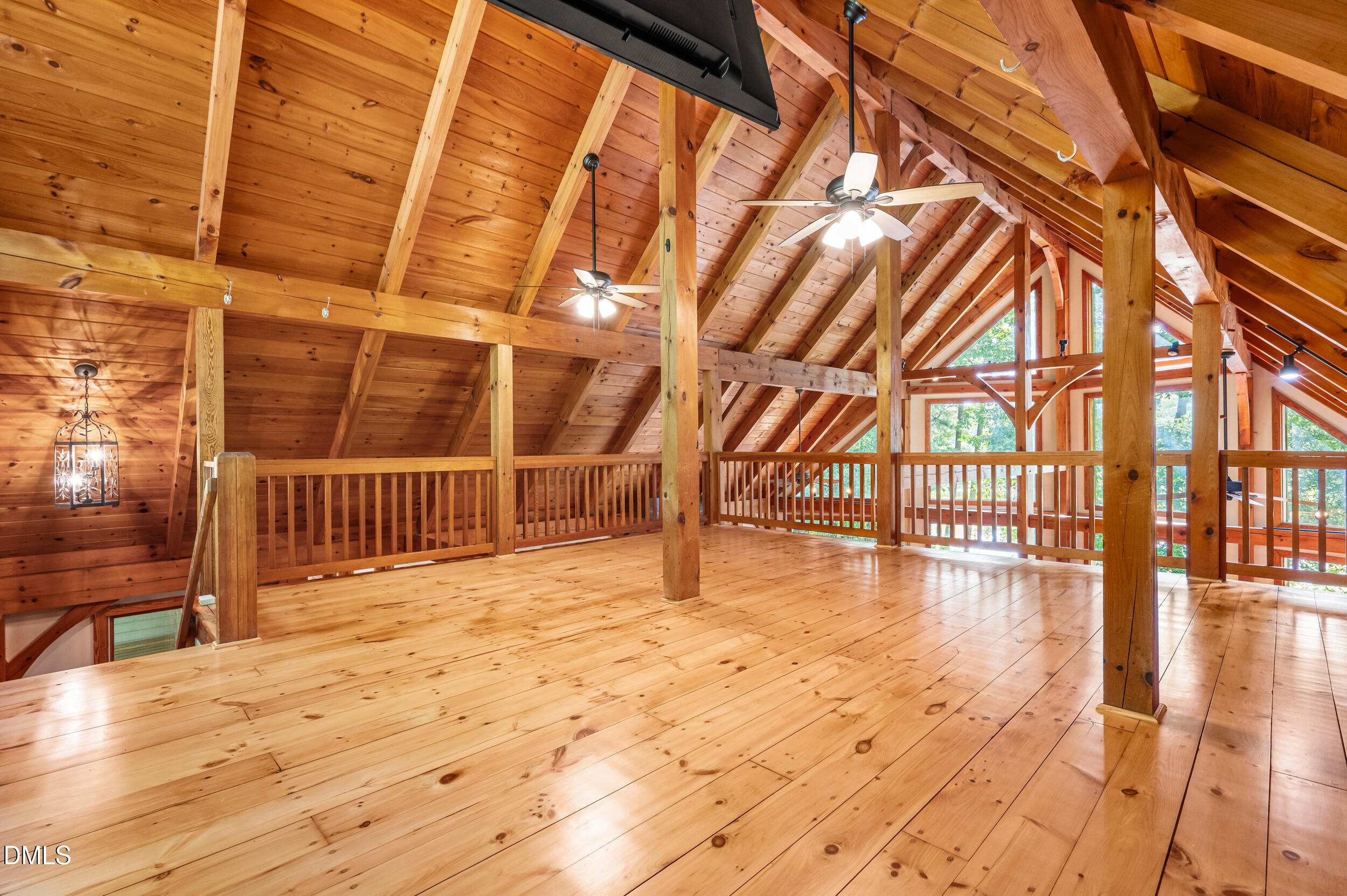 1621 Pearces Road Property Photo 40