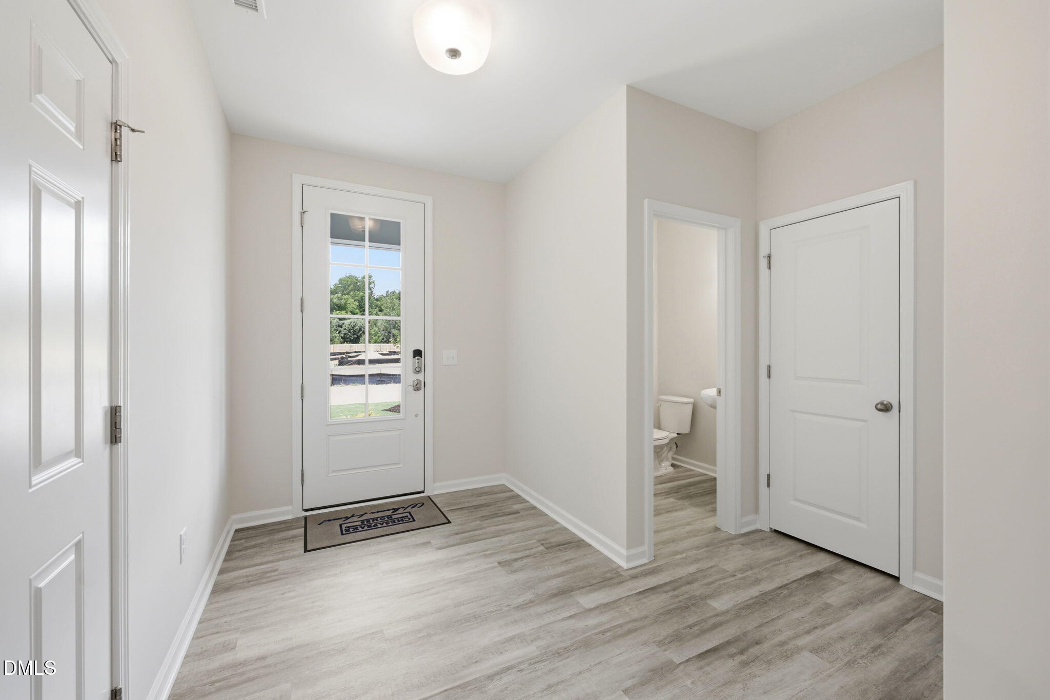 135 Railcar Way Property Photo 4