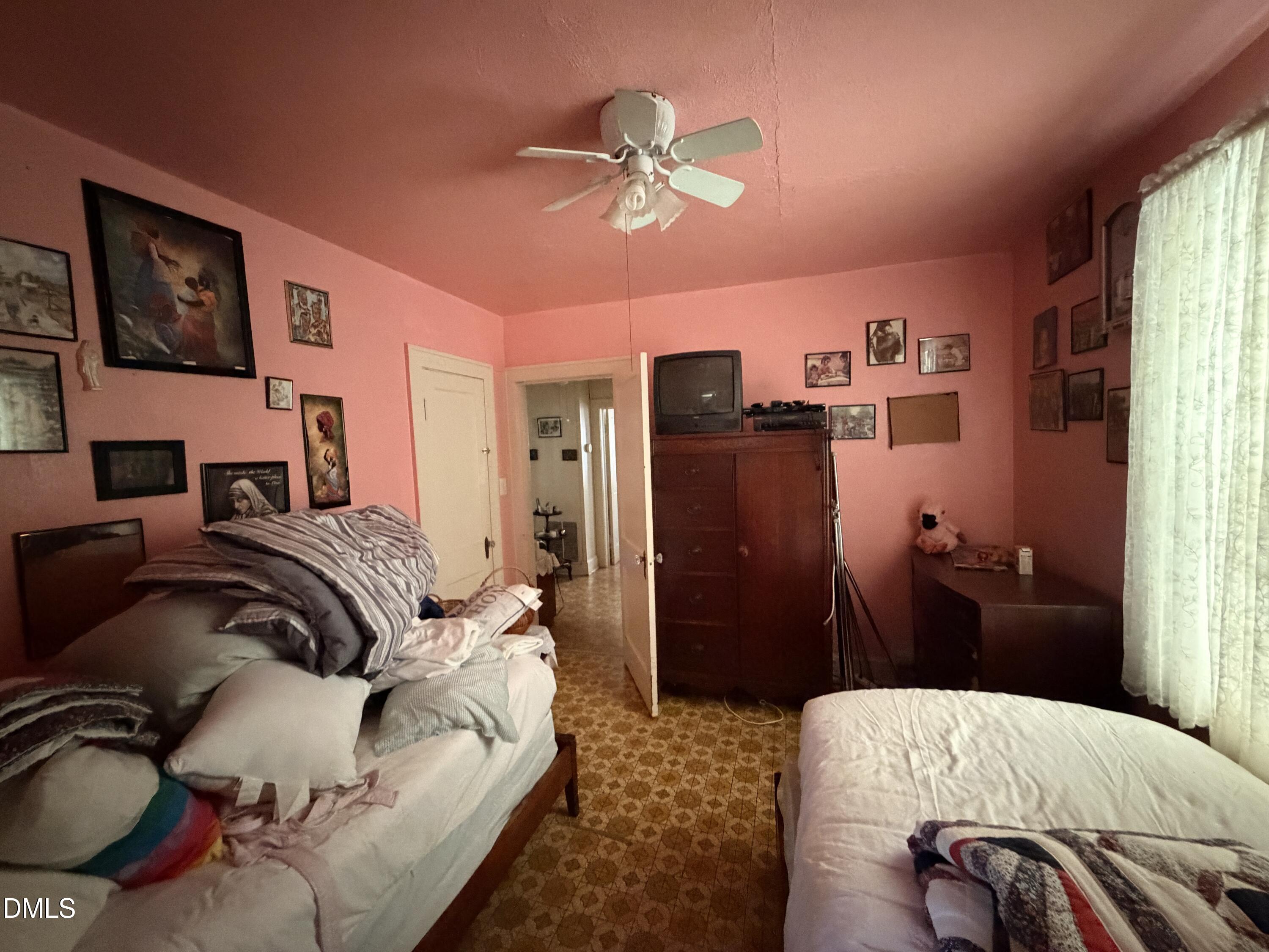 1303 Lincoln Street Property Photo 11