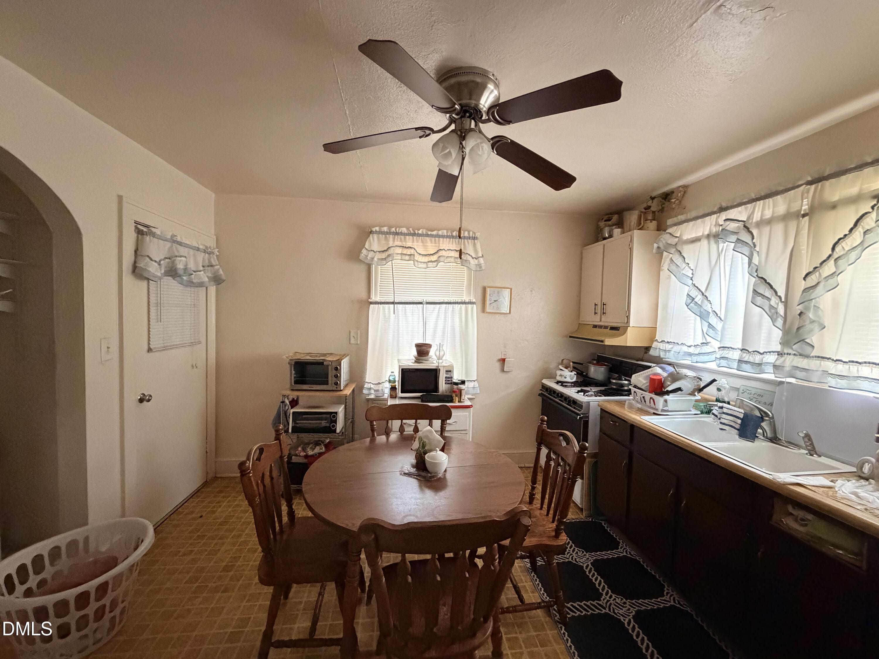 1303 Lincoln Street Property Photo 17