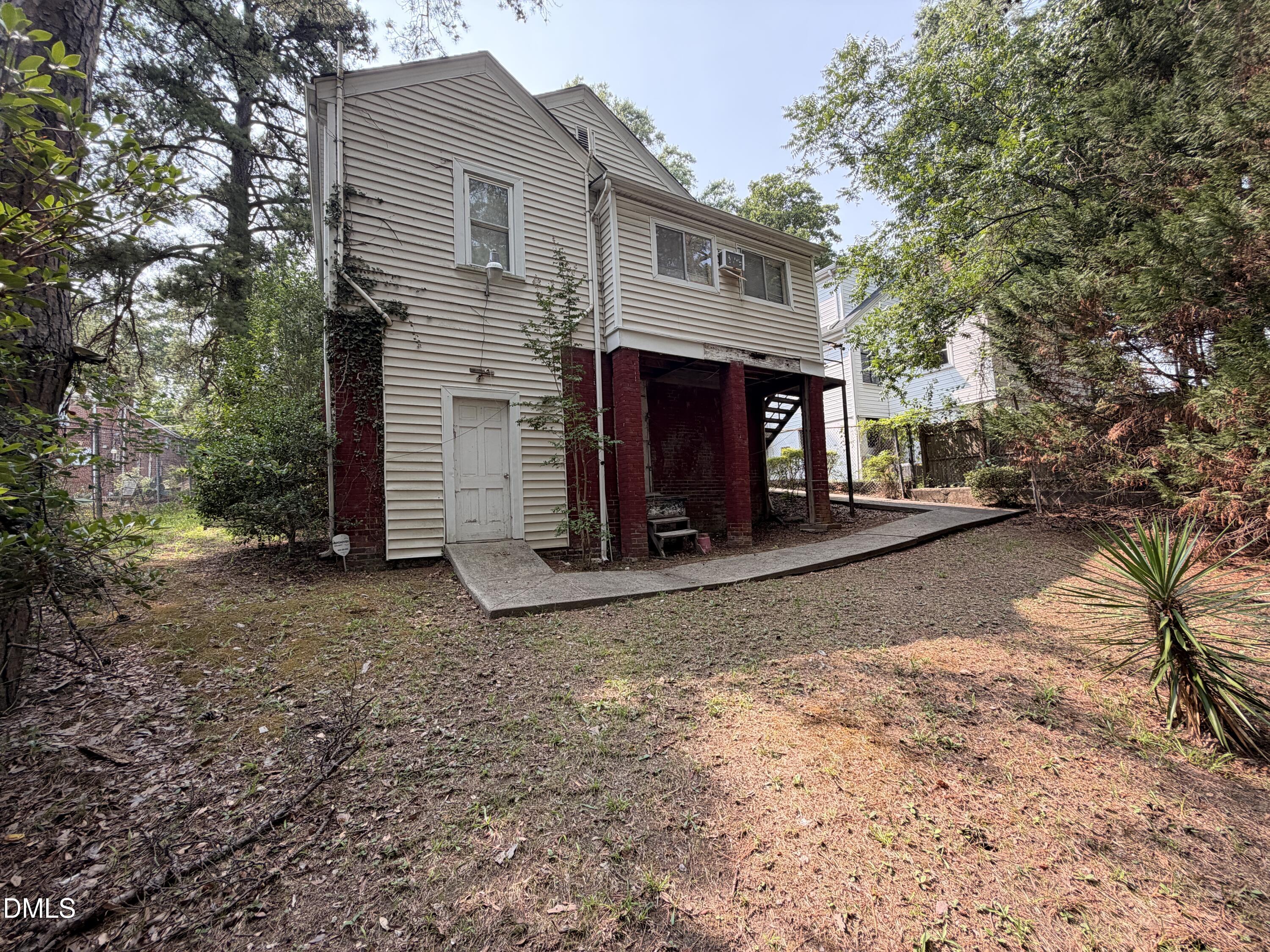 1303 Lincoln Street Property Photo 20