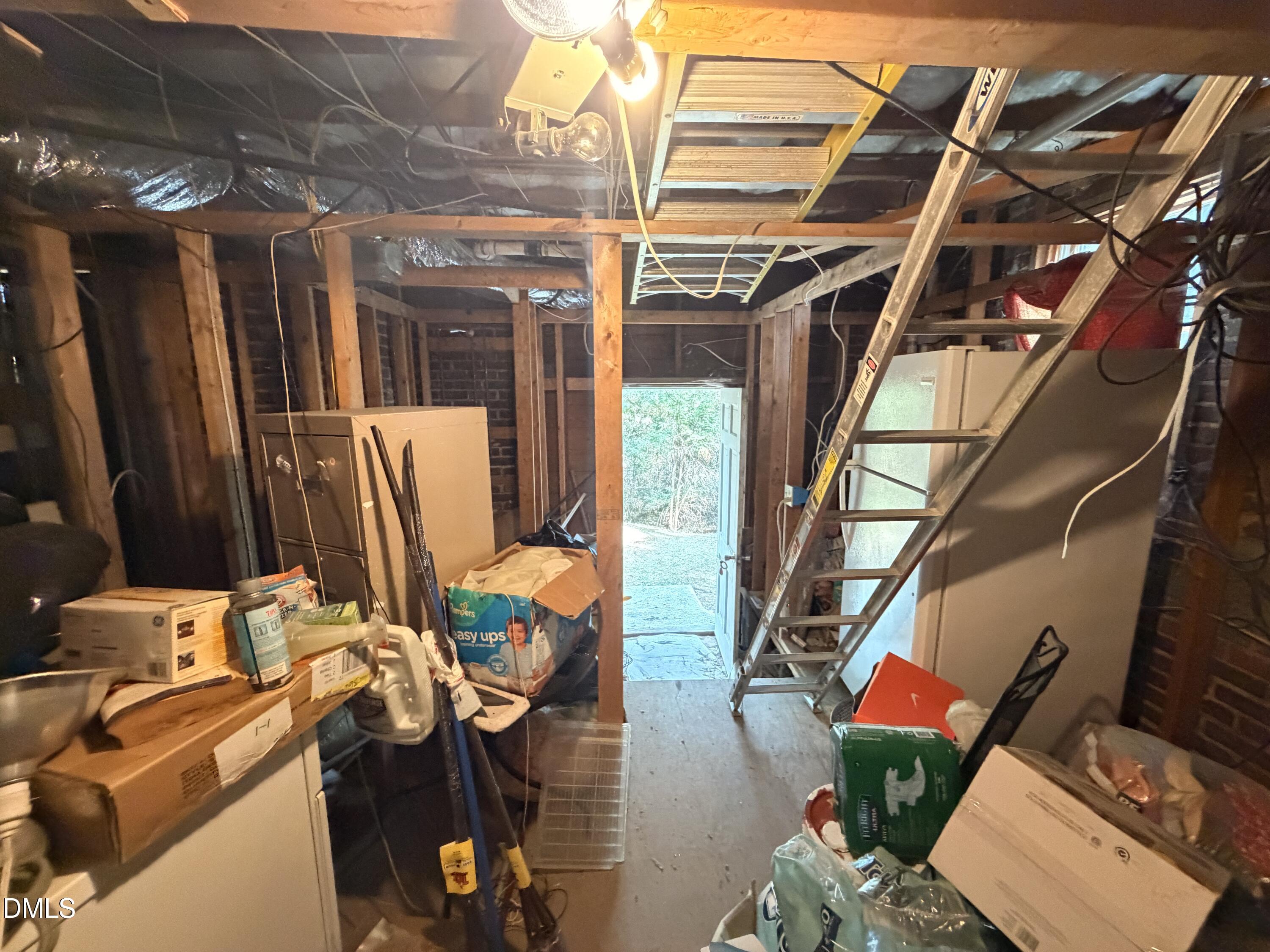 1303 Lincoln Street Property Photo 23