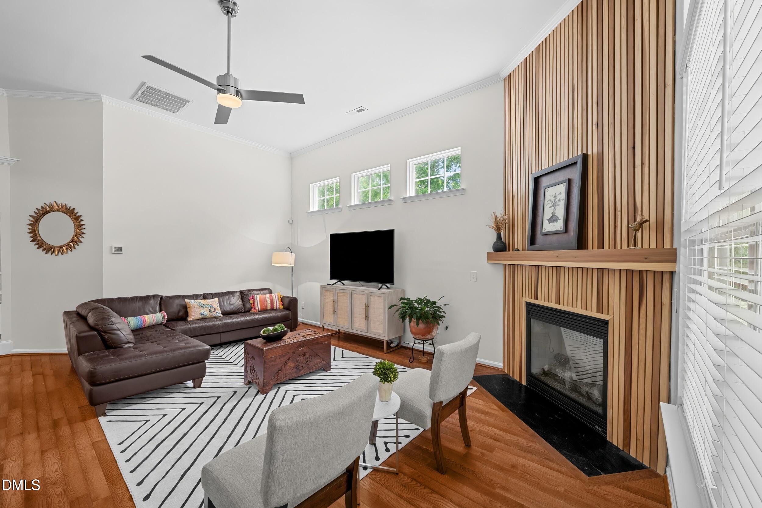106 Silver Pine Court Property Photo 6