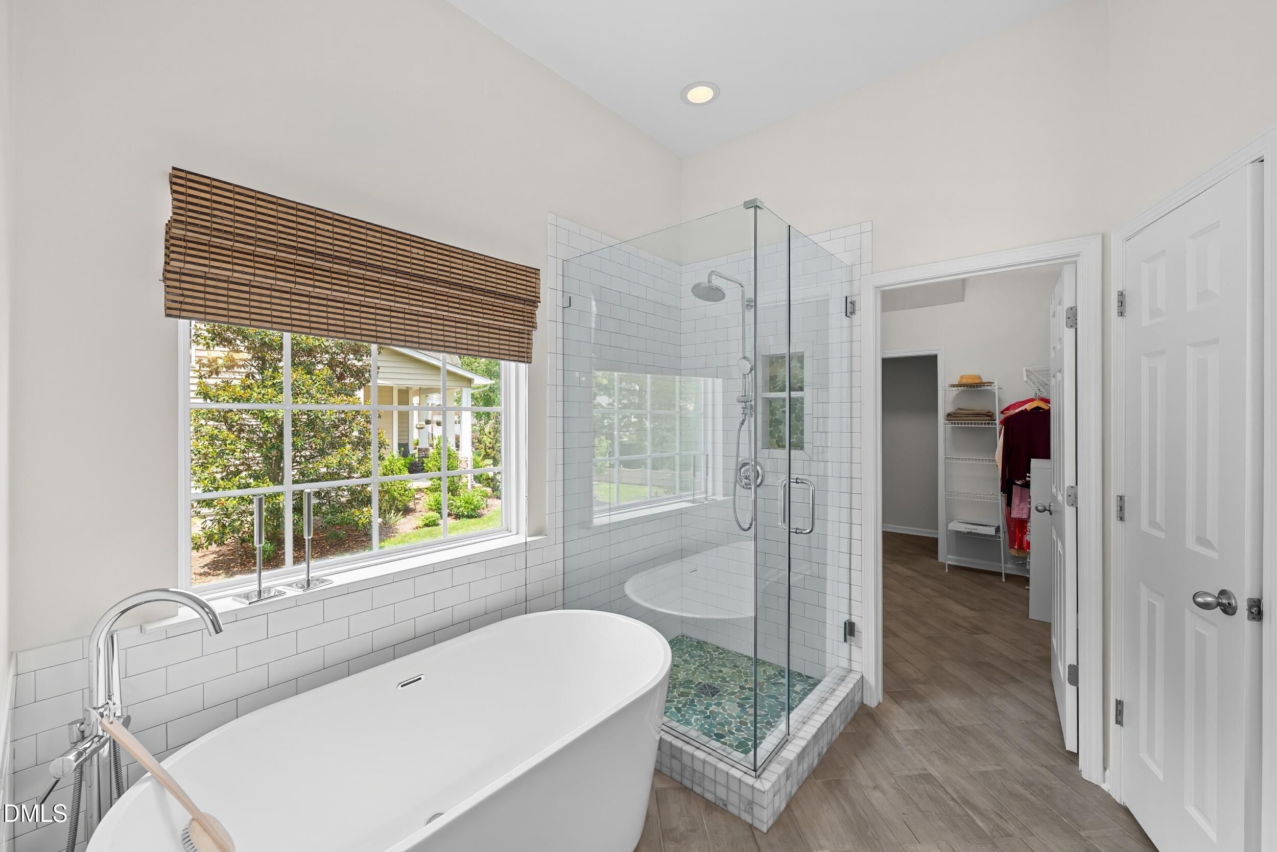 106 Silver Pine Court Property Photo 14