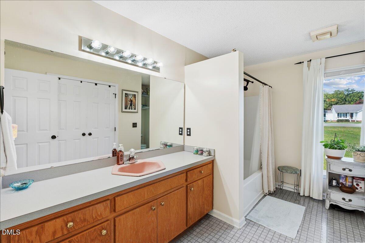 101 Wexford Drive Property Photo 32