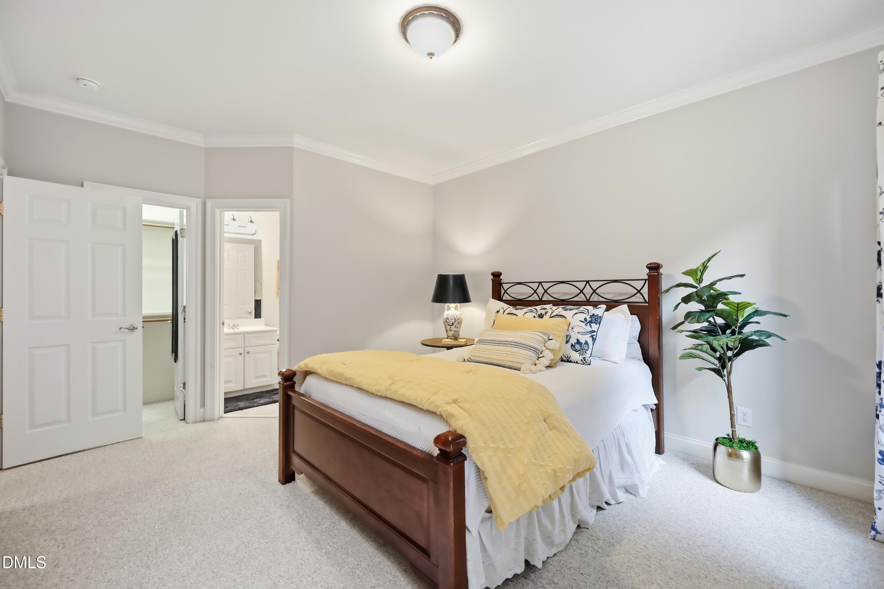 202 Briardale Avenue Property Photo 17