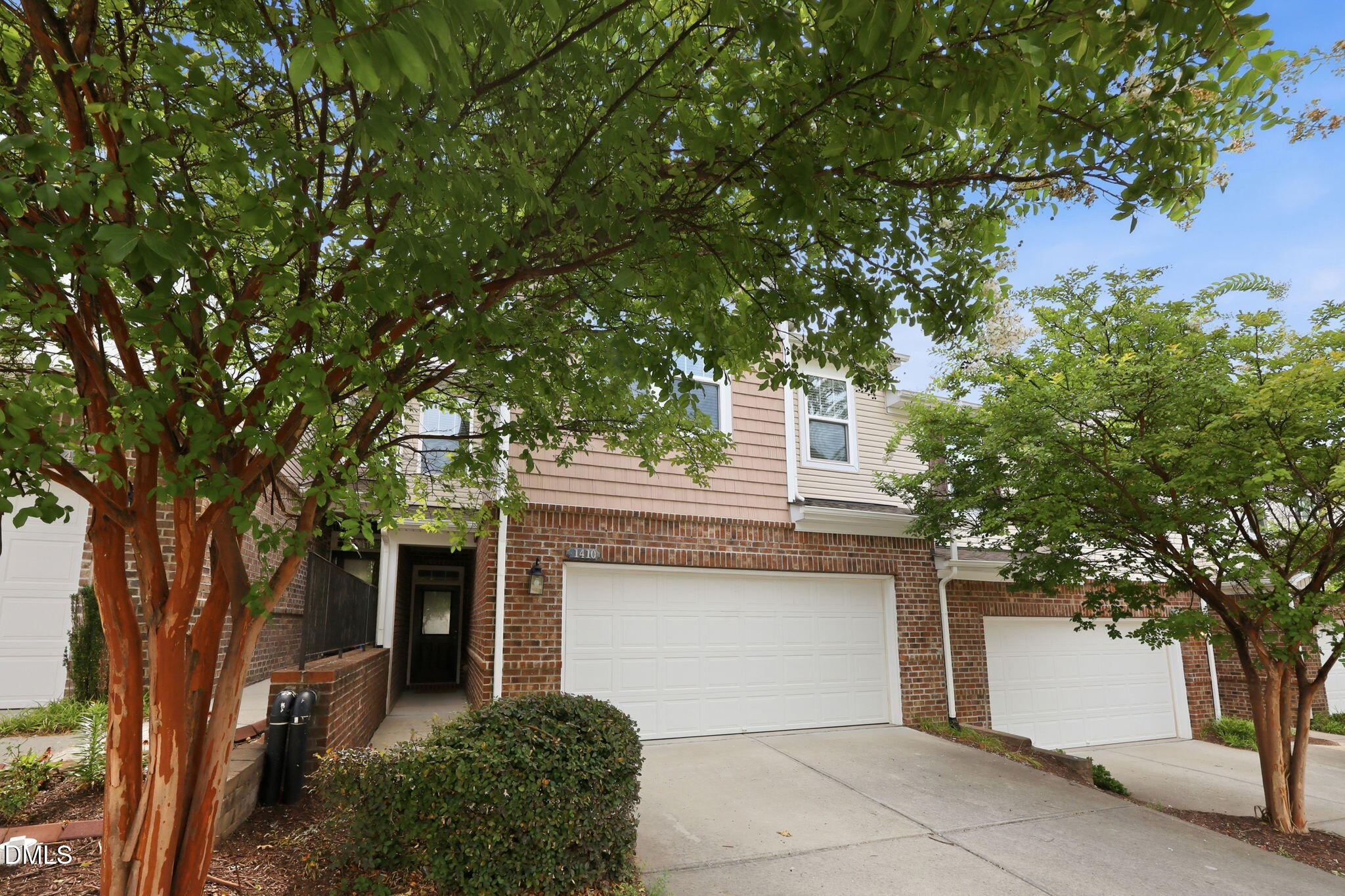1410 Glenwater Drive Property Photo 4