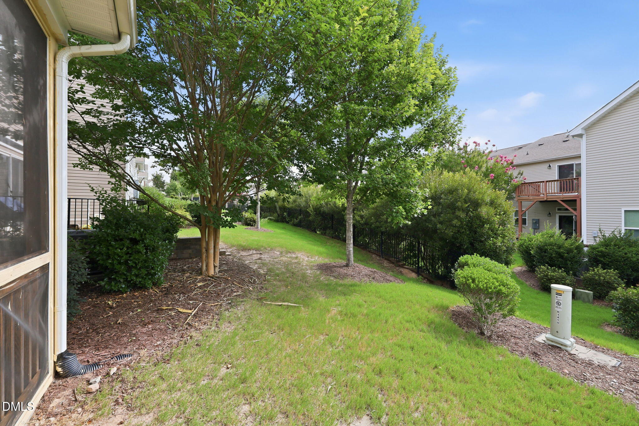 1410 Glenwater Drive Property Photo 28