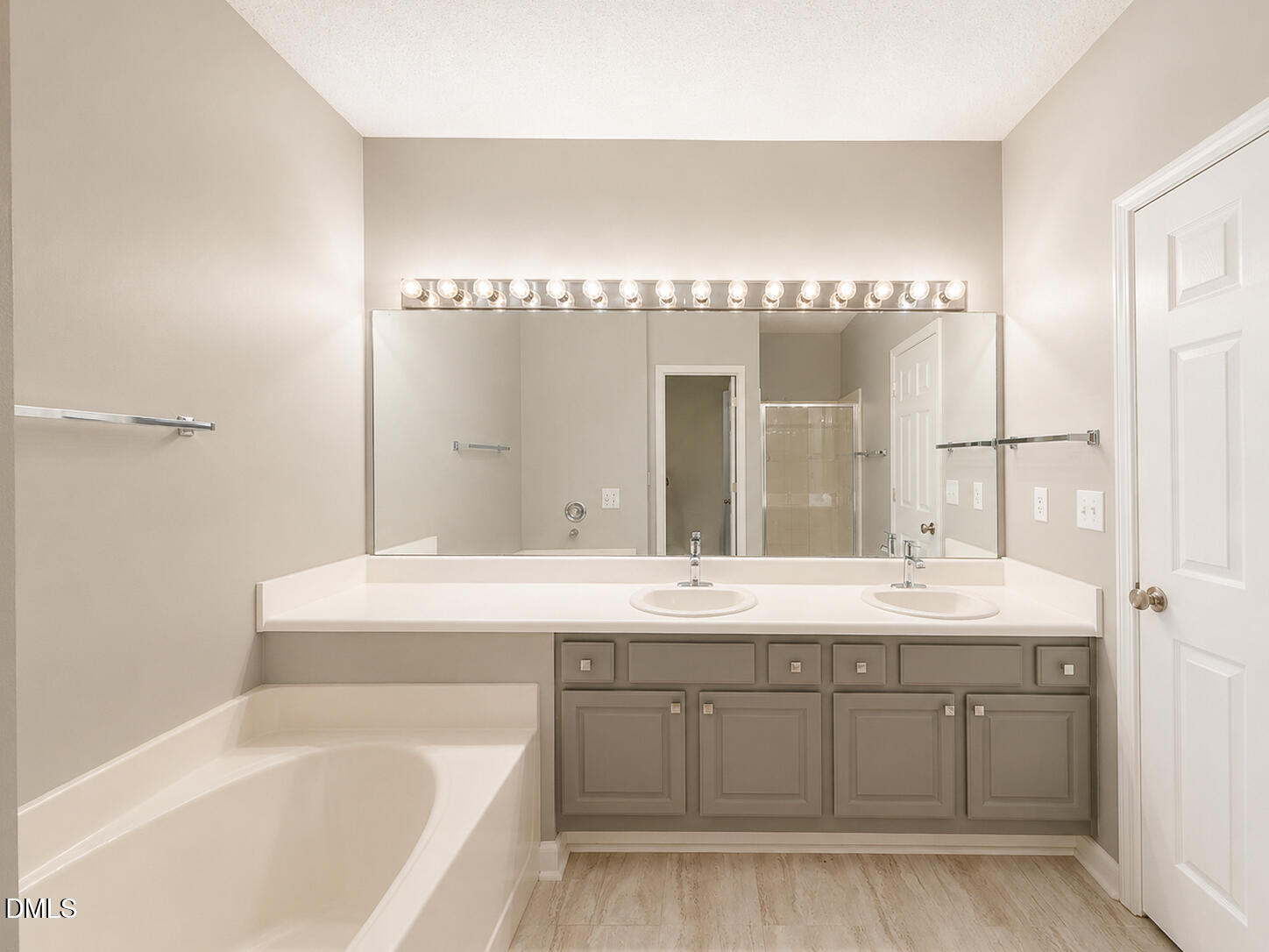 119 Chinabrook Court Property Photo 19