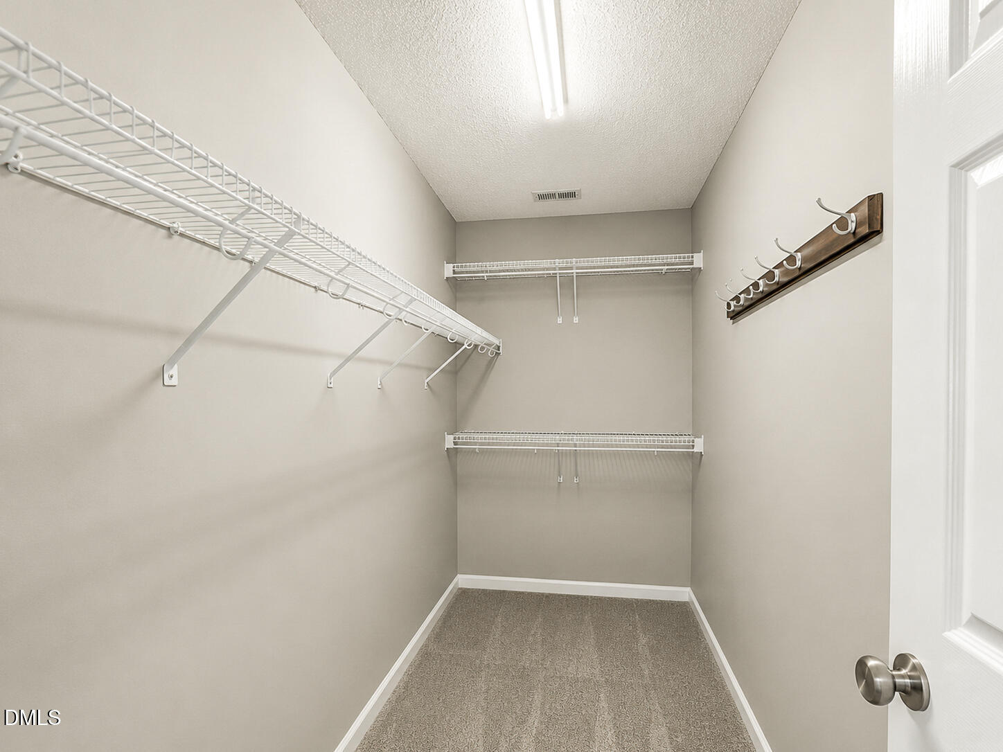 119 Chinabrook Court Property Photo 24