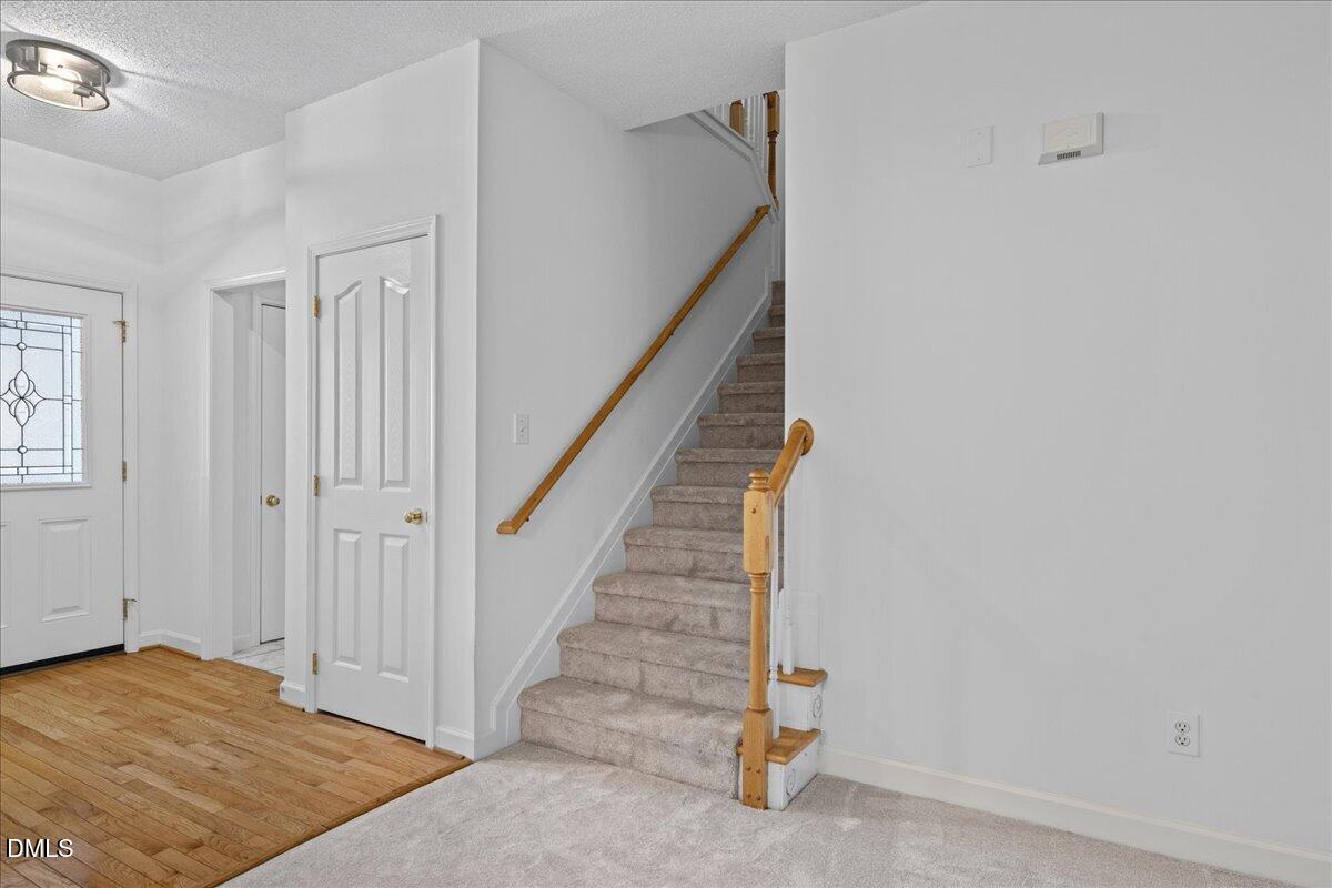 7647 Astoria Place Property Photo 20