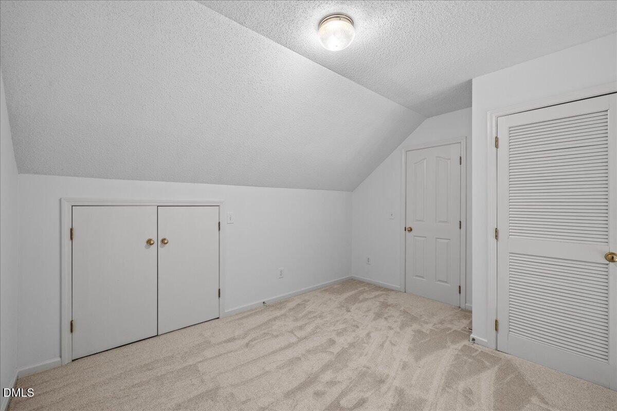 7647 Astoria Place Property Photo 25