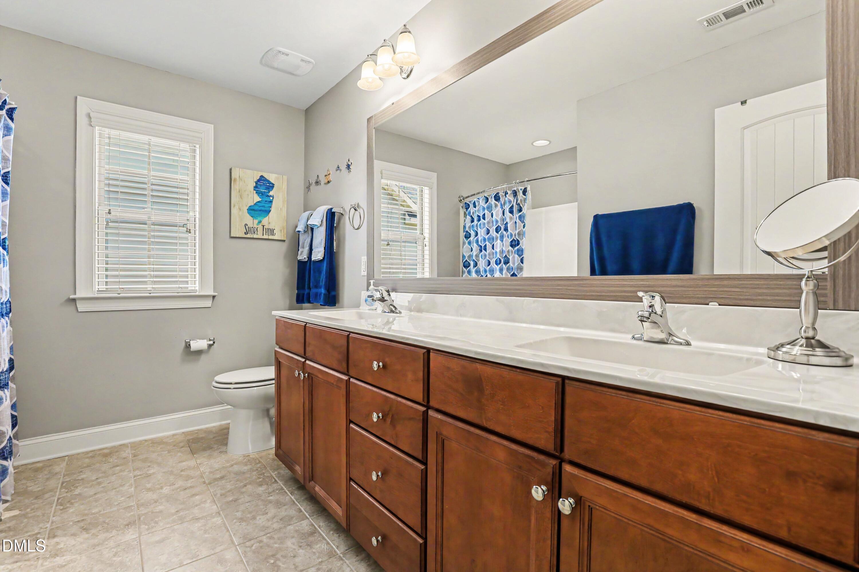 732 Lone Pine Loop Property Photo 18