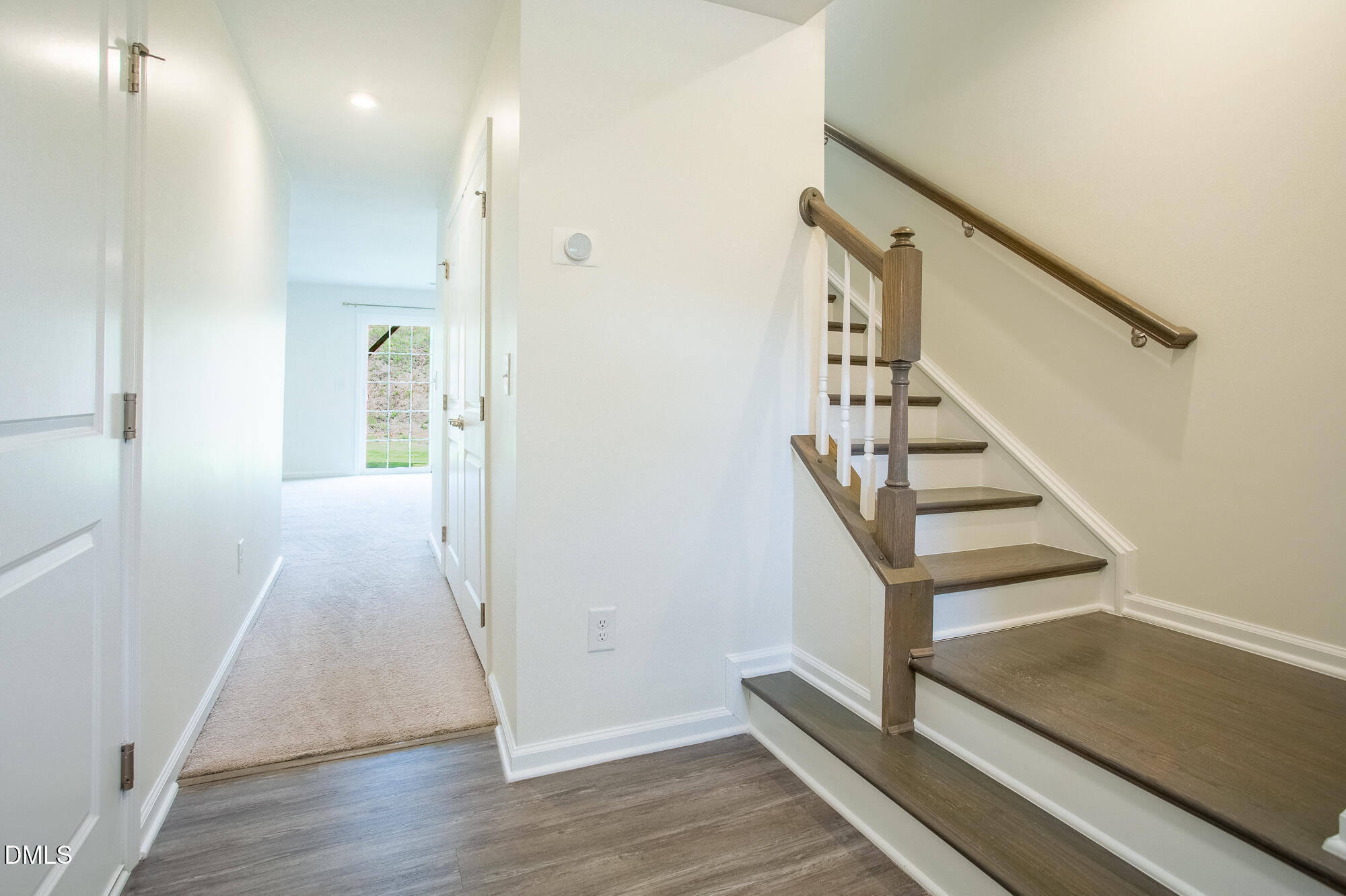 240 Brier Summit Place Property Photo 3