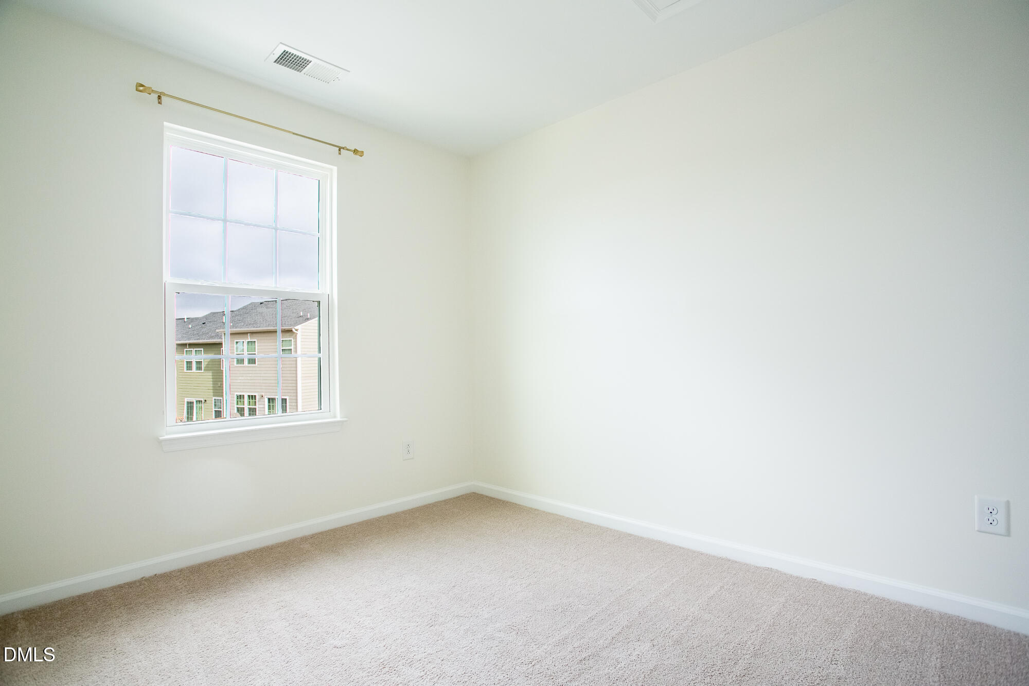 240 Brier Summit Place Property Photo 18