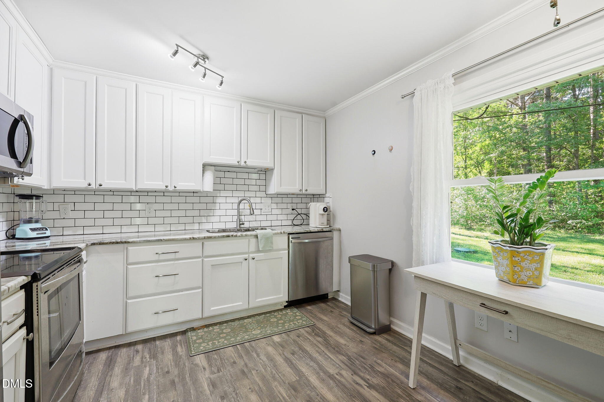 5604 Bobcat Road Property Photo 15