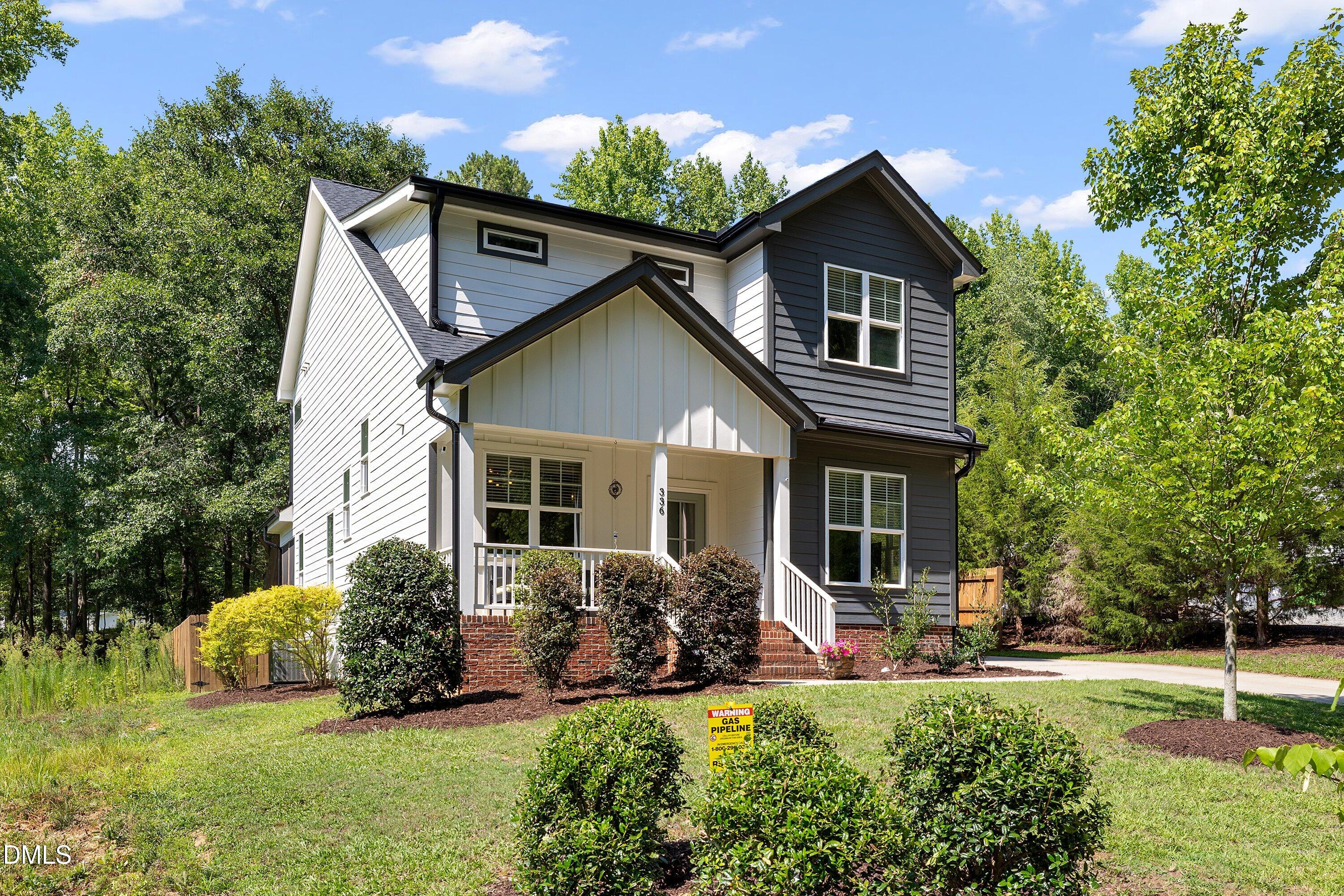 336 W Earp Street