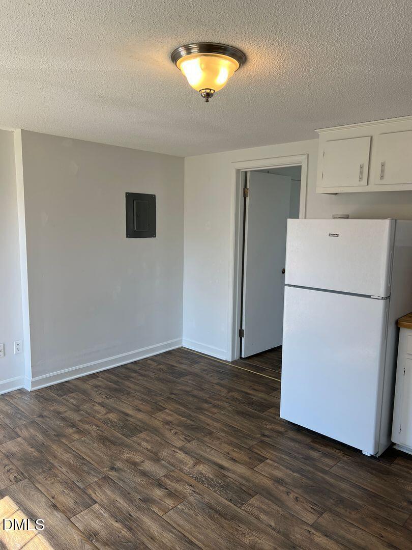 55 W Washington Street Property Photo 6