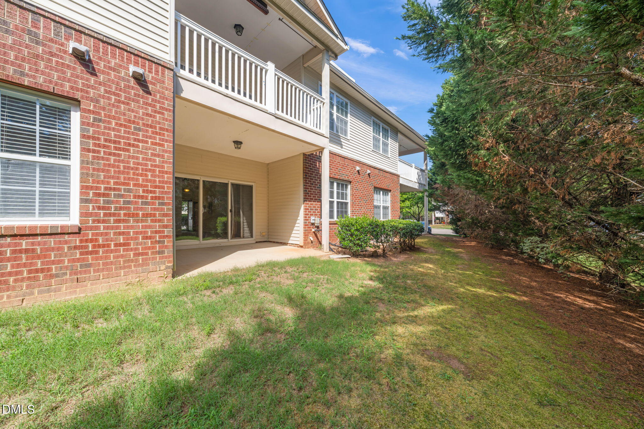 1012 Linen Drive Property Photo 11