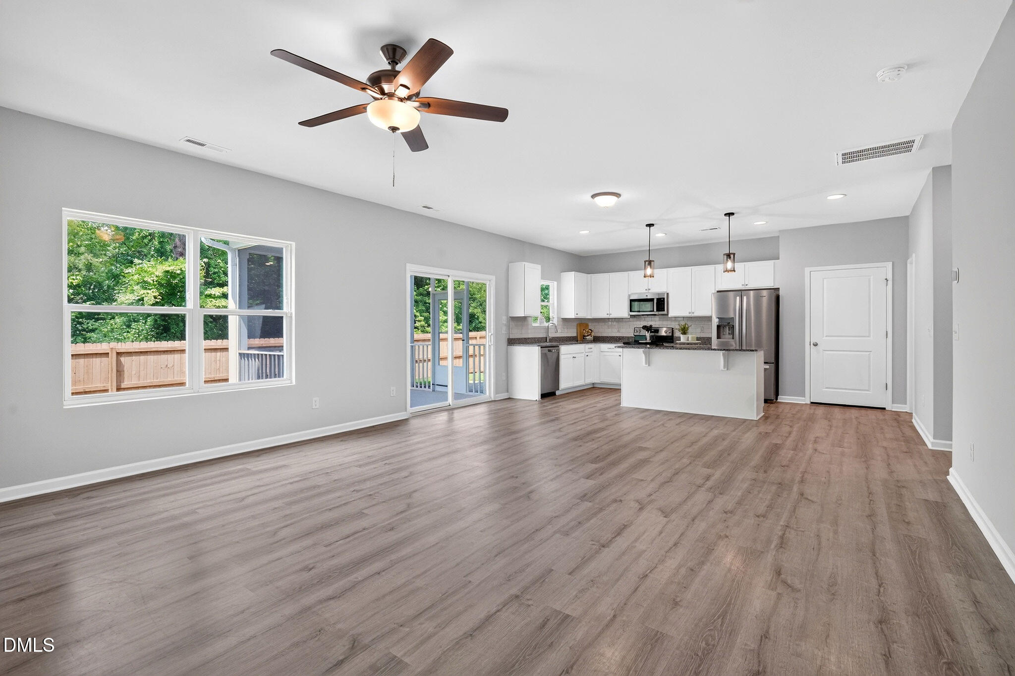 1020 Sumter Pointe Way Property Photo 12