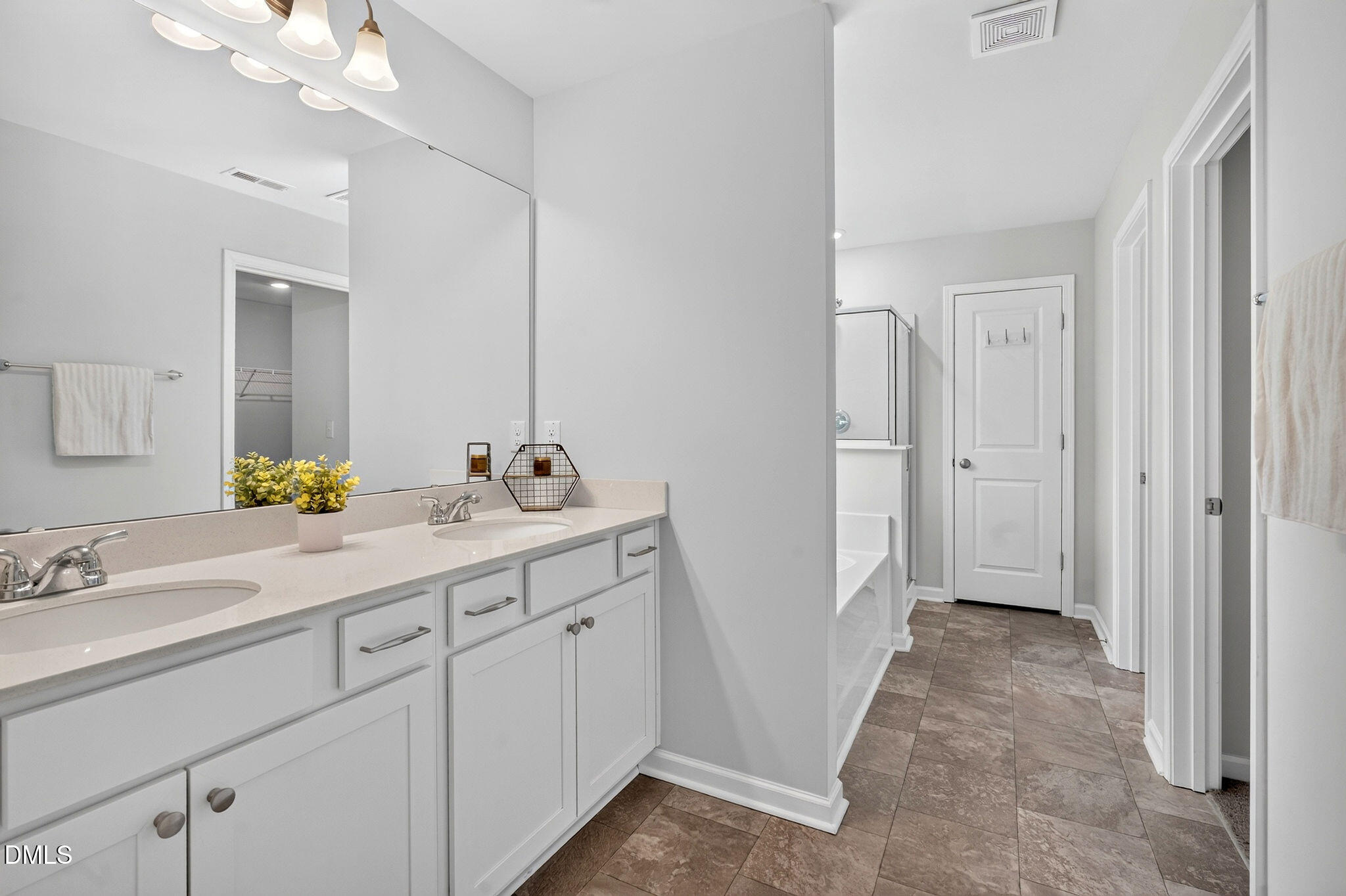 1020 Sumter Pointe Way Property Photo 17