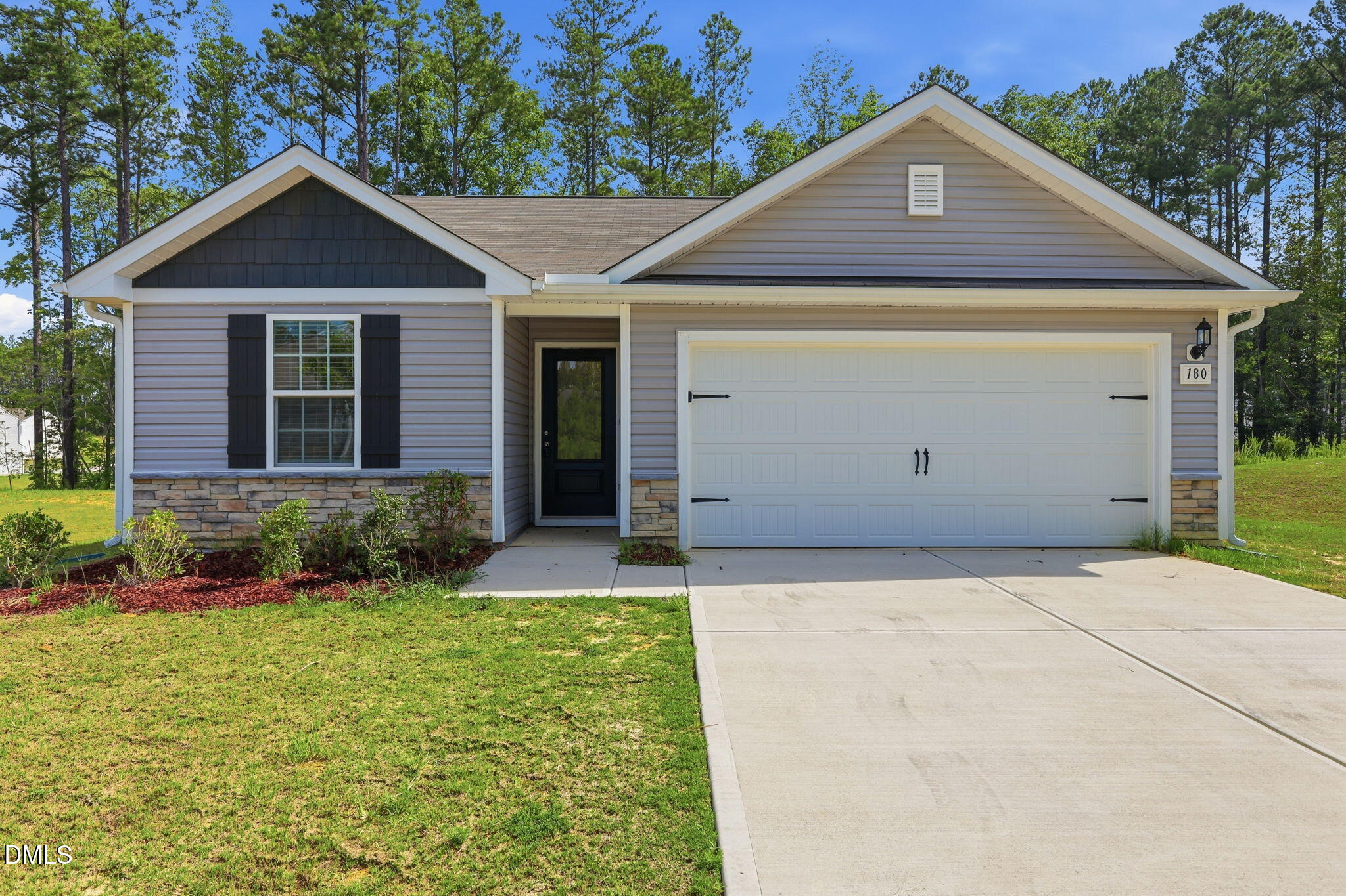 180 Everglade Way Property Photo 1