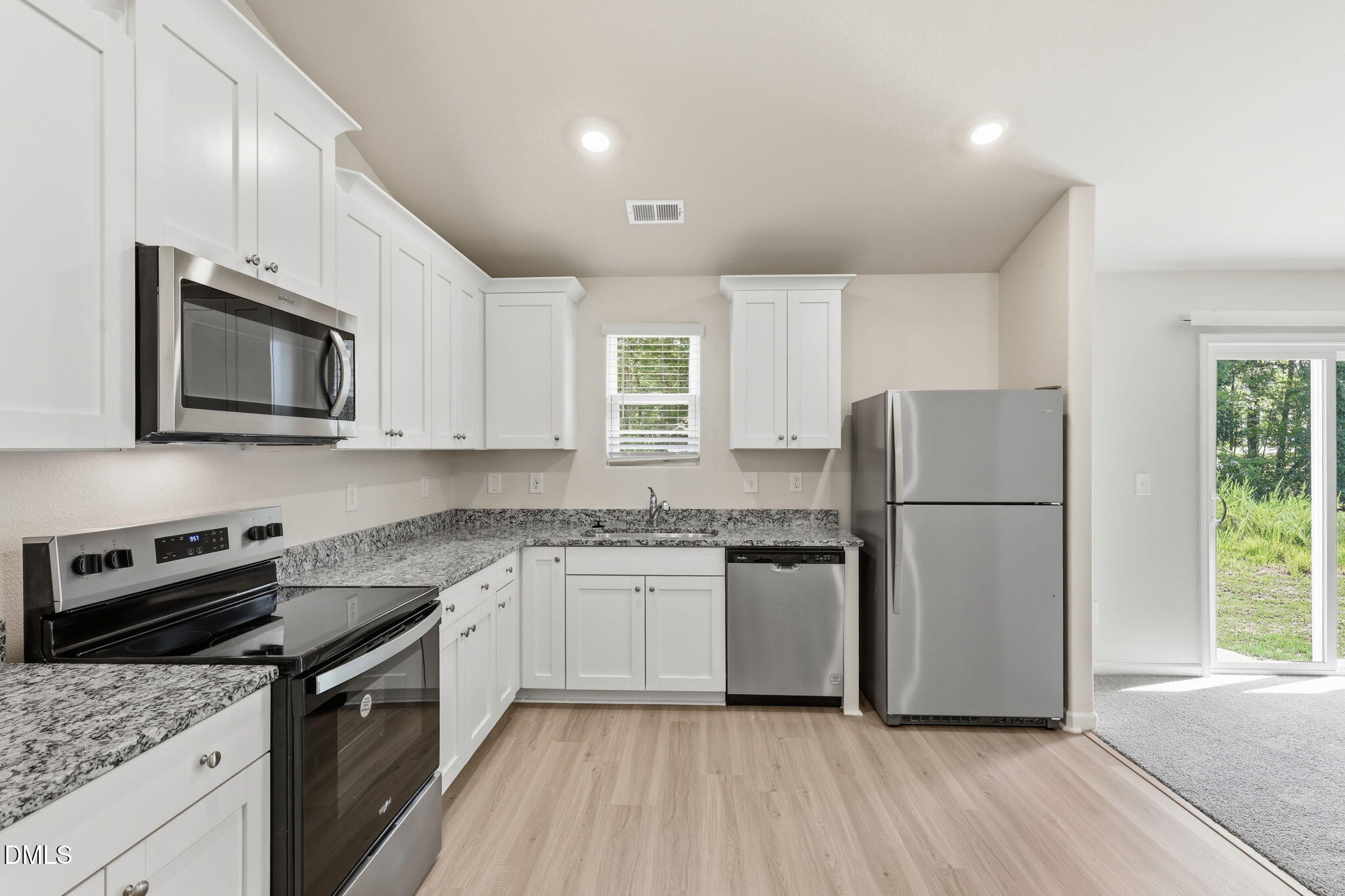 180 Everglade Way Property Photo 11
