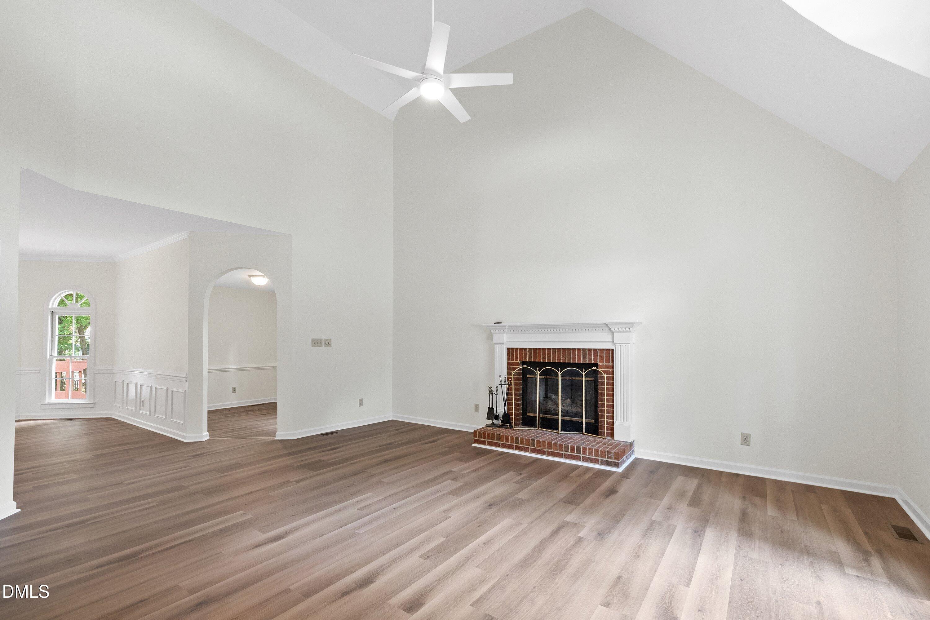 5325 Fairmead Circle Property Photo 6