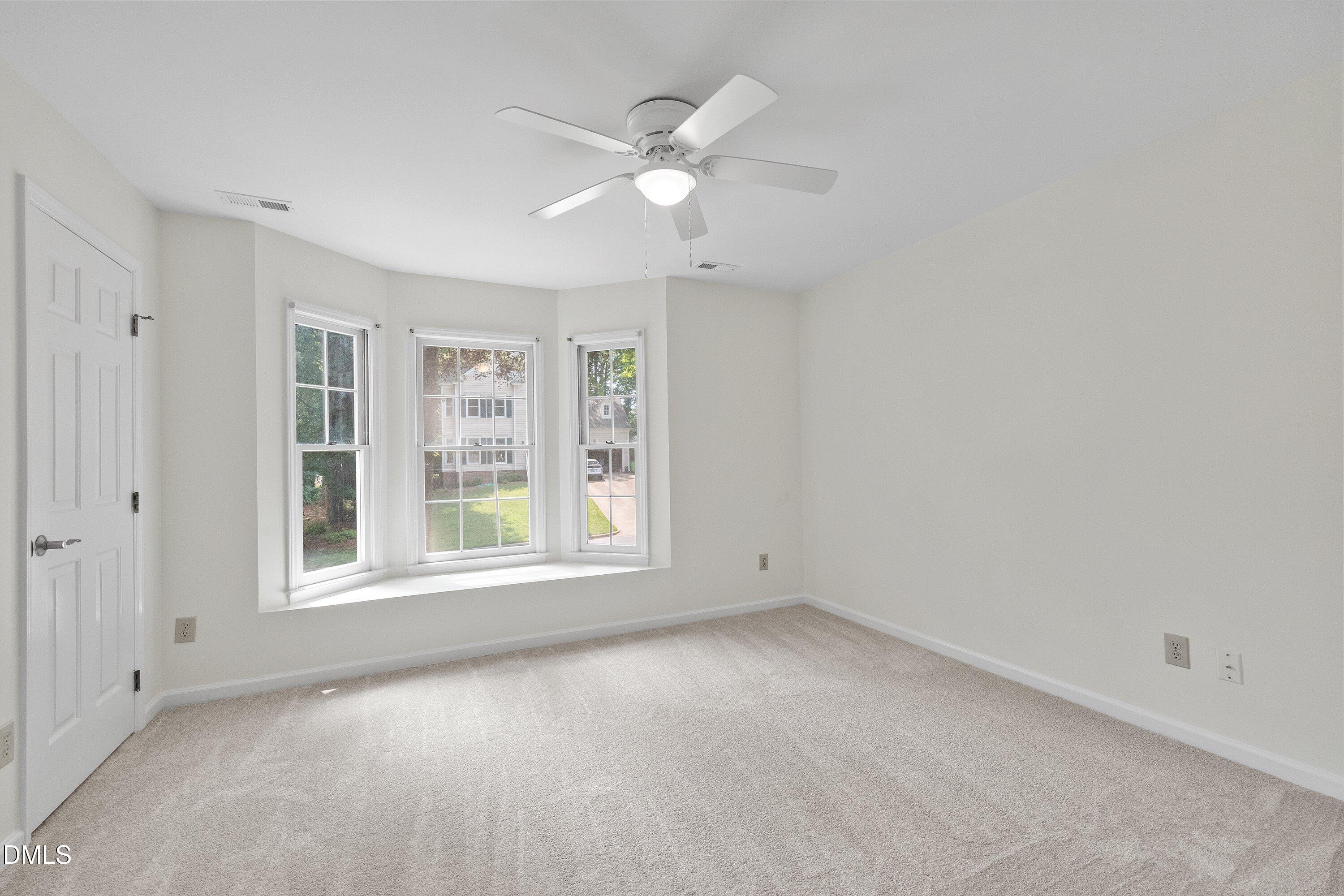 5325 Fairmead Circle Property Photo 23