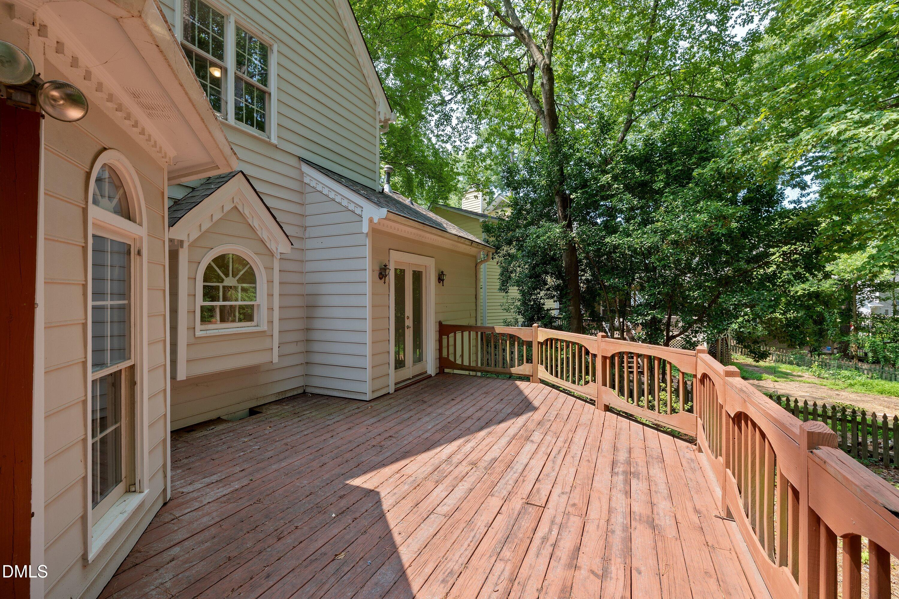 5325 Fairmead Circle Property Photo 32