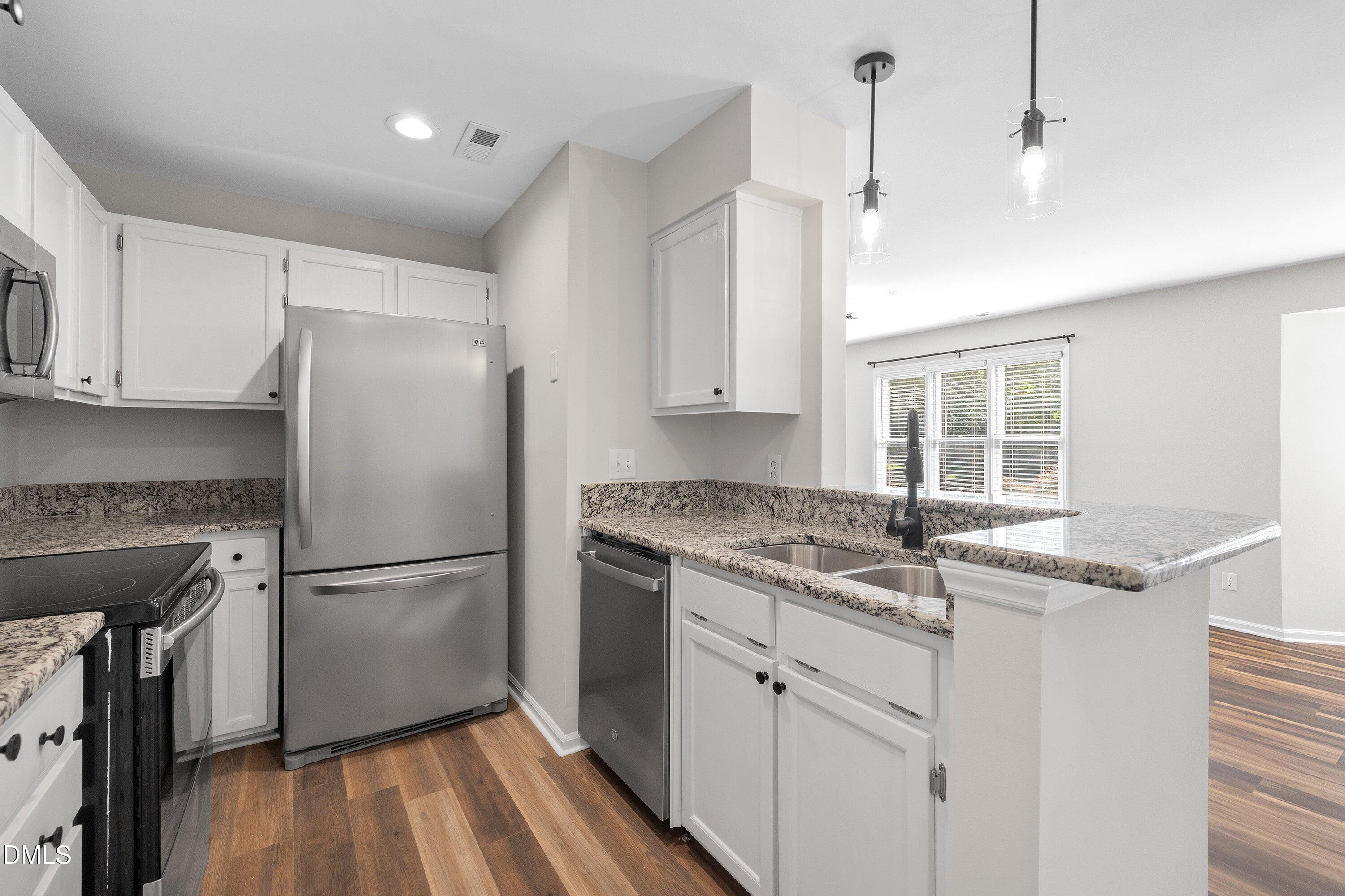 1021 Brighthurst Drive 103 Property Photo 15