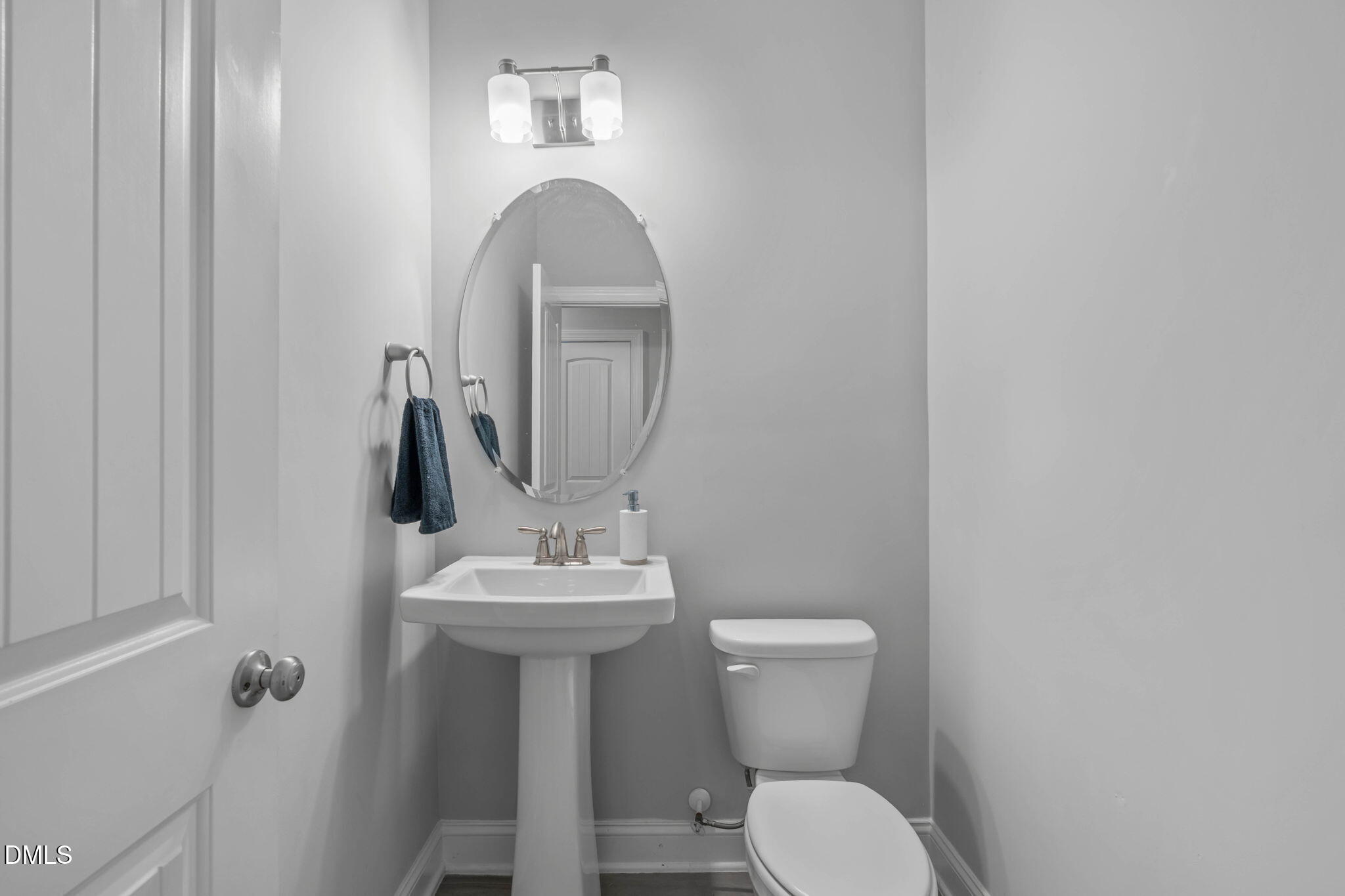 200 Sutherland Drive Property Photo 16