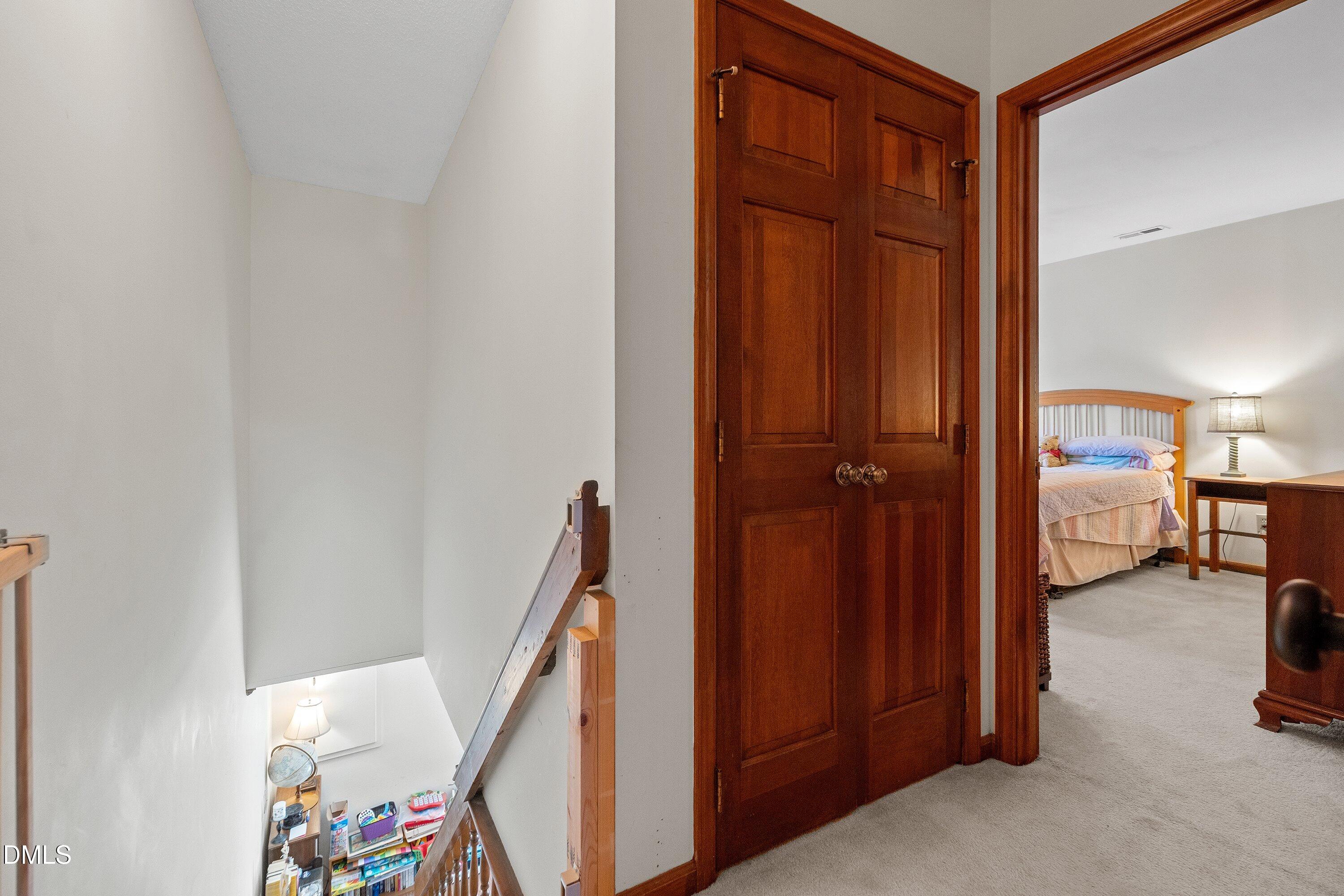 5433 Pine Top Circle Property Photo 12