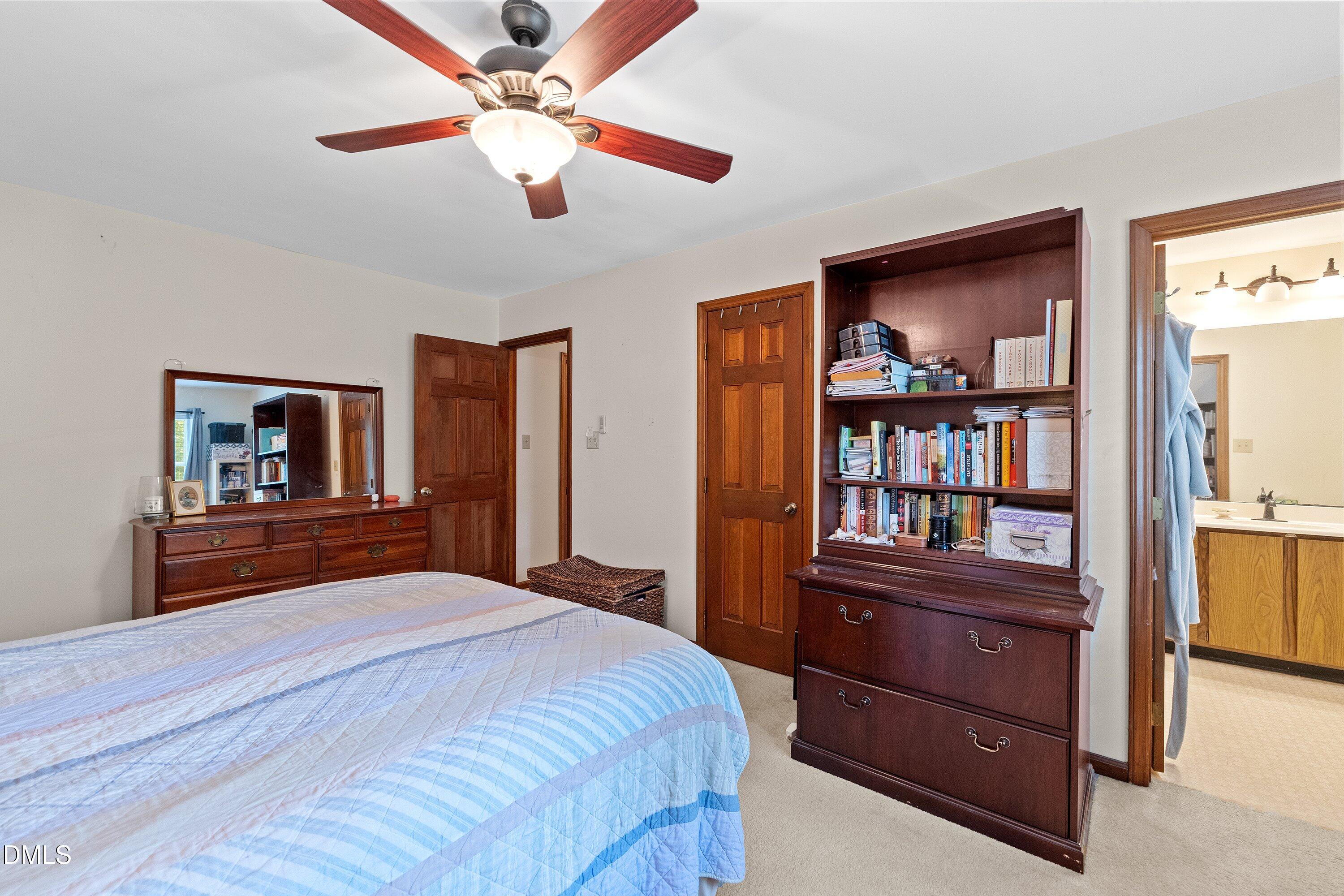 5433 Pine Top Circle Property Photo 15