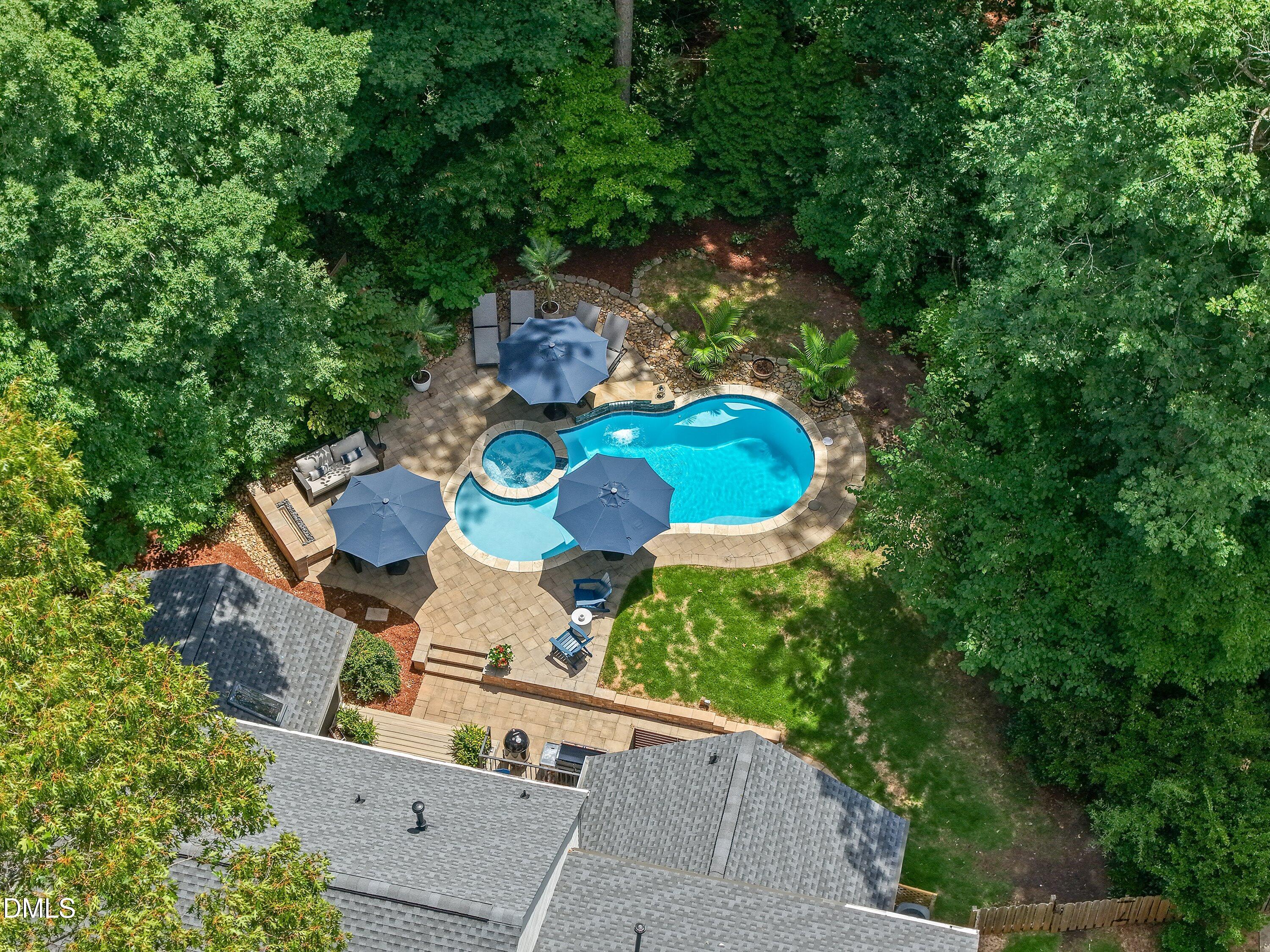 211 Kilbreck Drive Property Photo 85