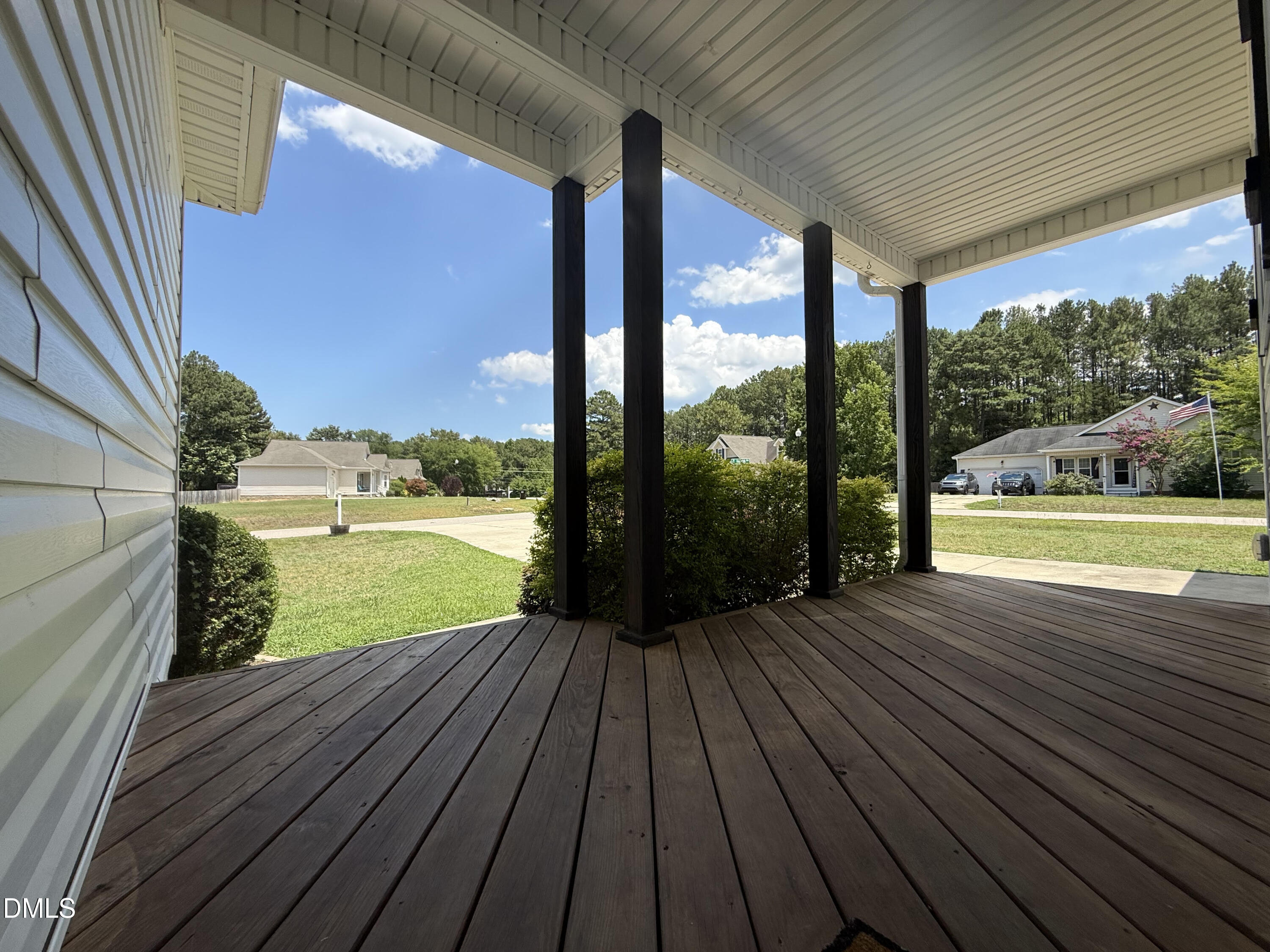 15 Hadleigh Way Property Photo 2