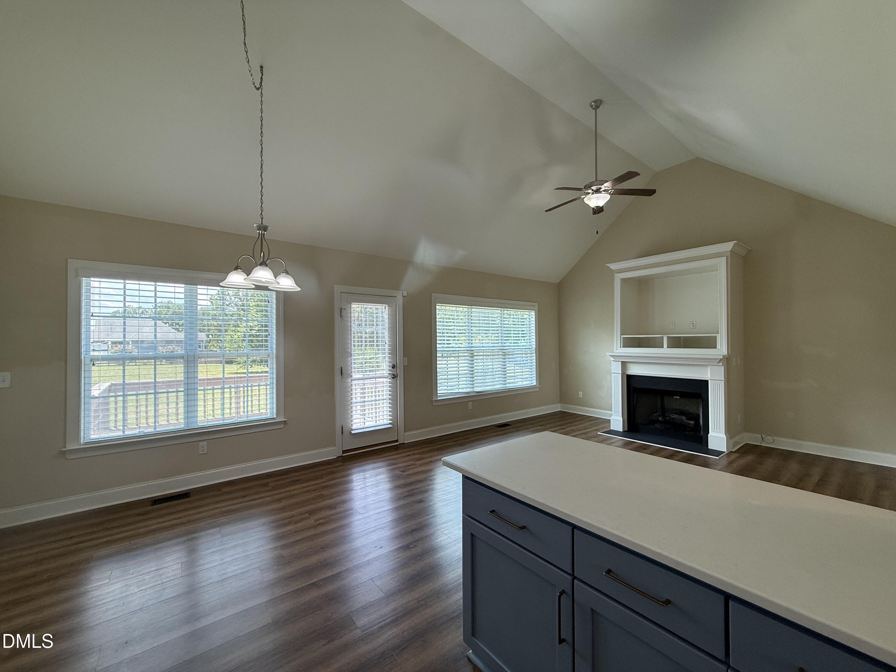 15 Hadleigh Way Property Photo 5