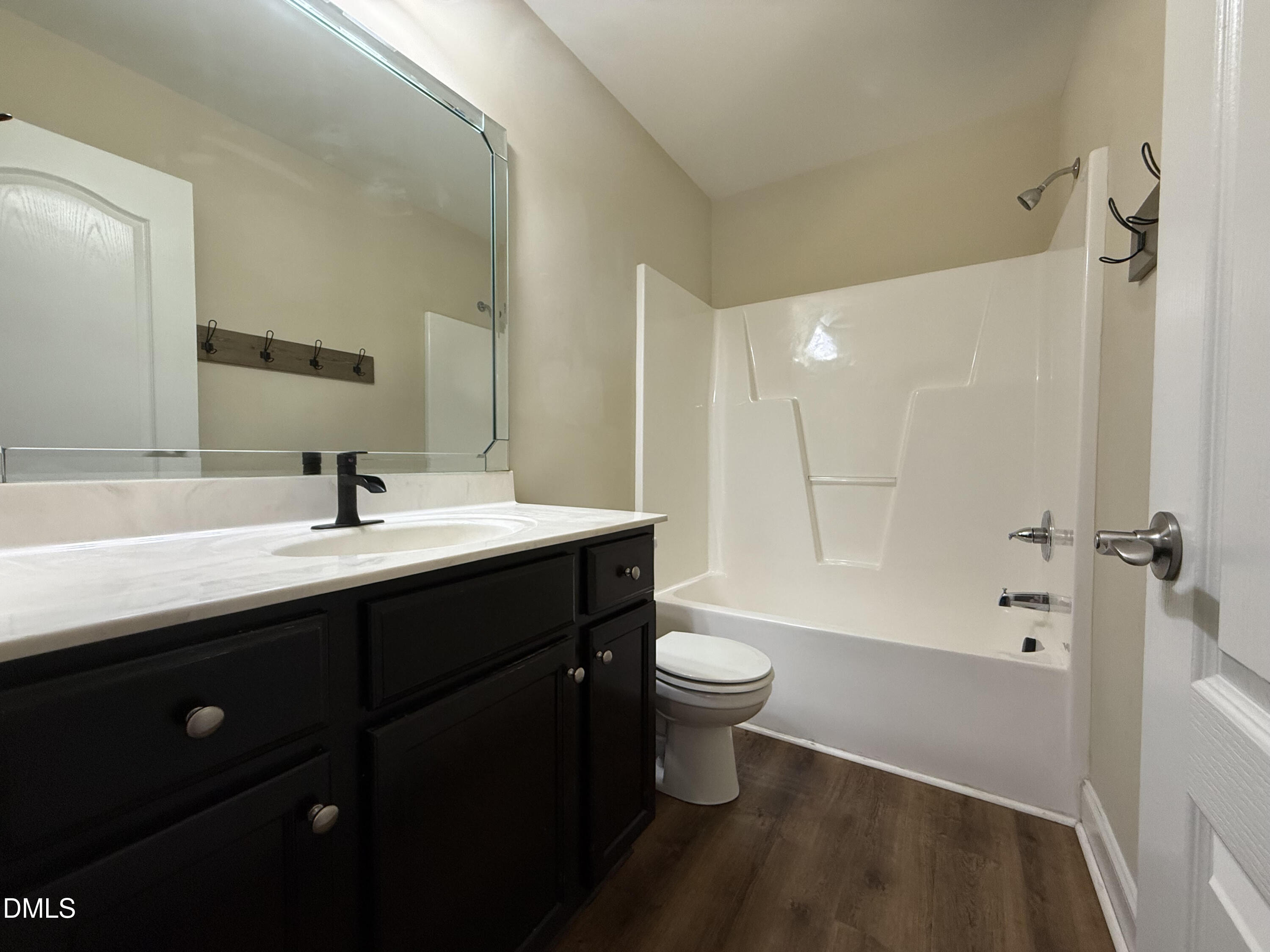 15 Hadleigh Way Property Photo 11