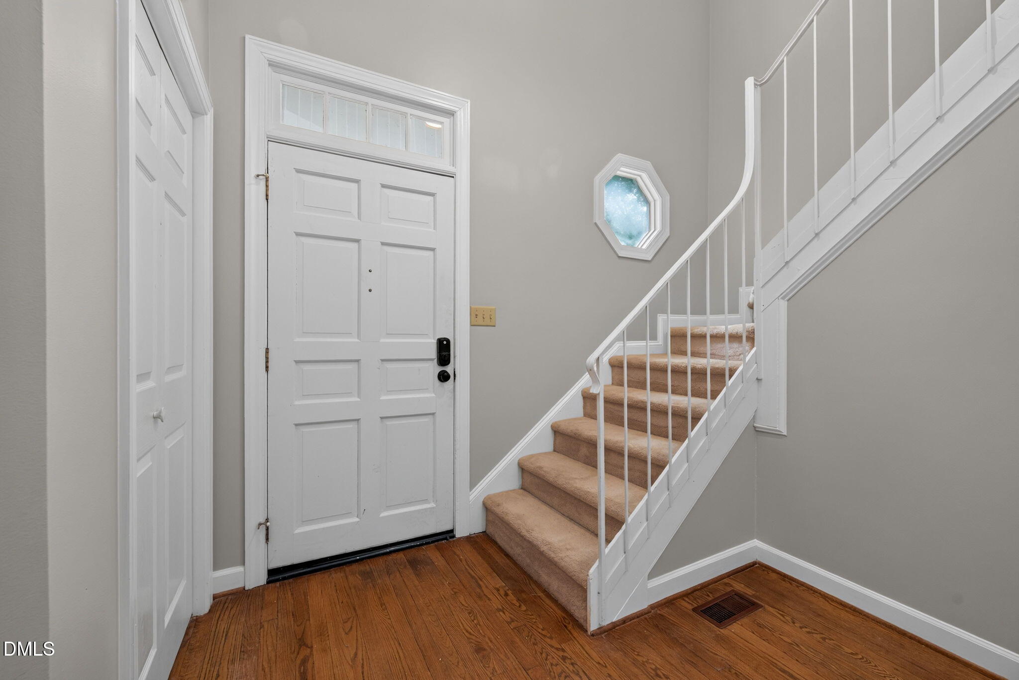 1716 Briarforest Place Property Photo 5