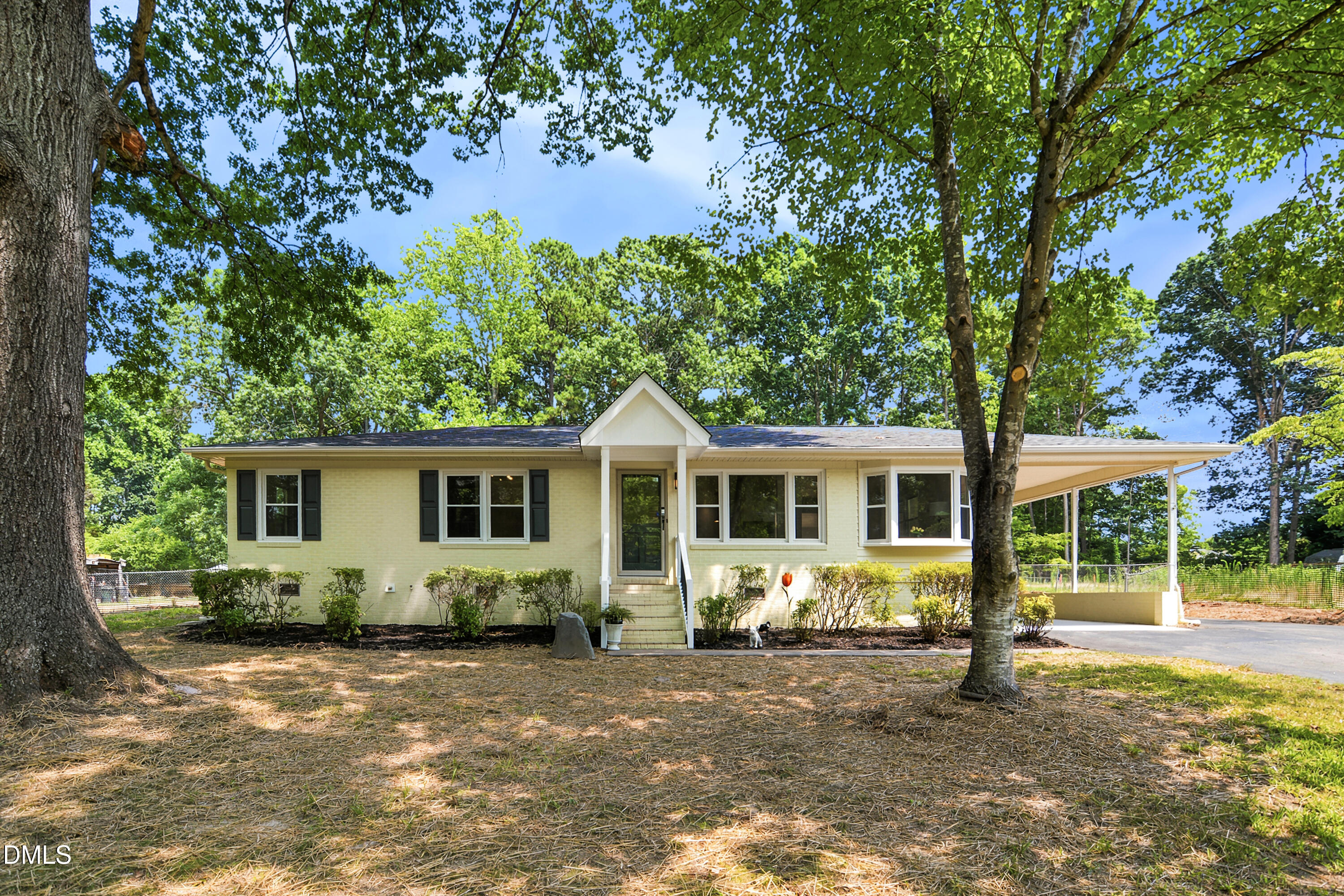5517 Spring Road Property Photo 3