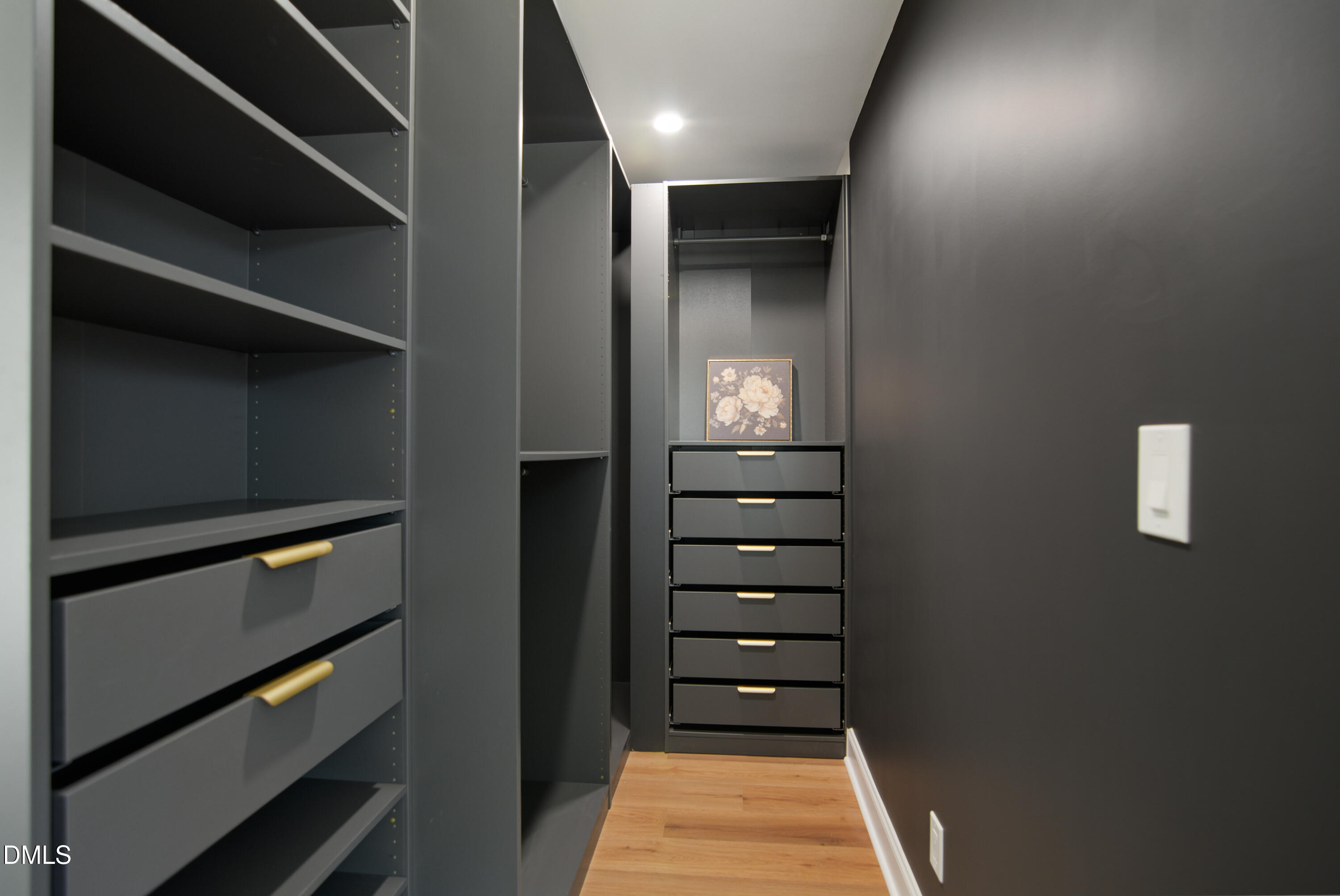 5517 Spring Road Property Photo 11