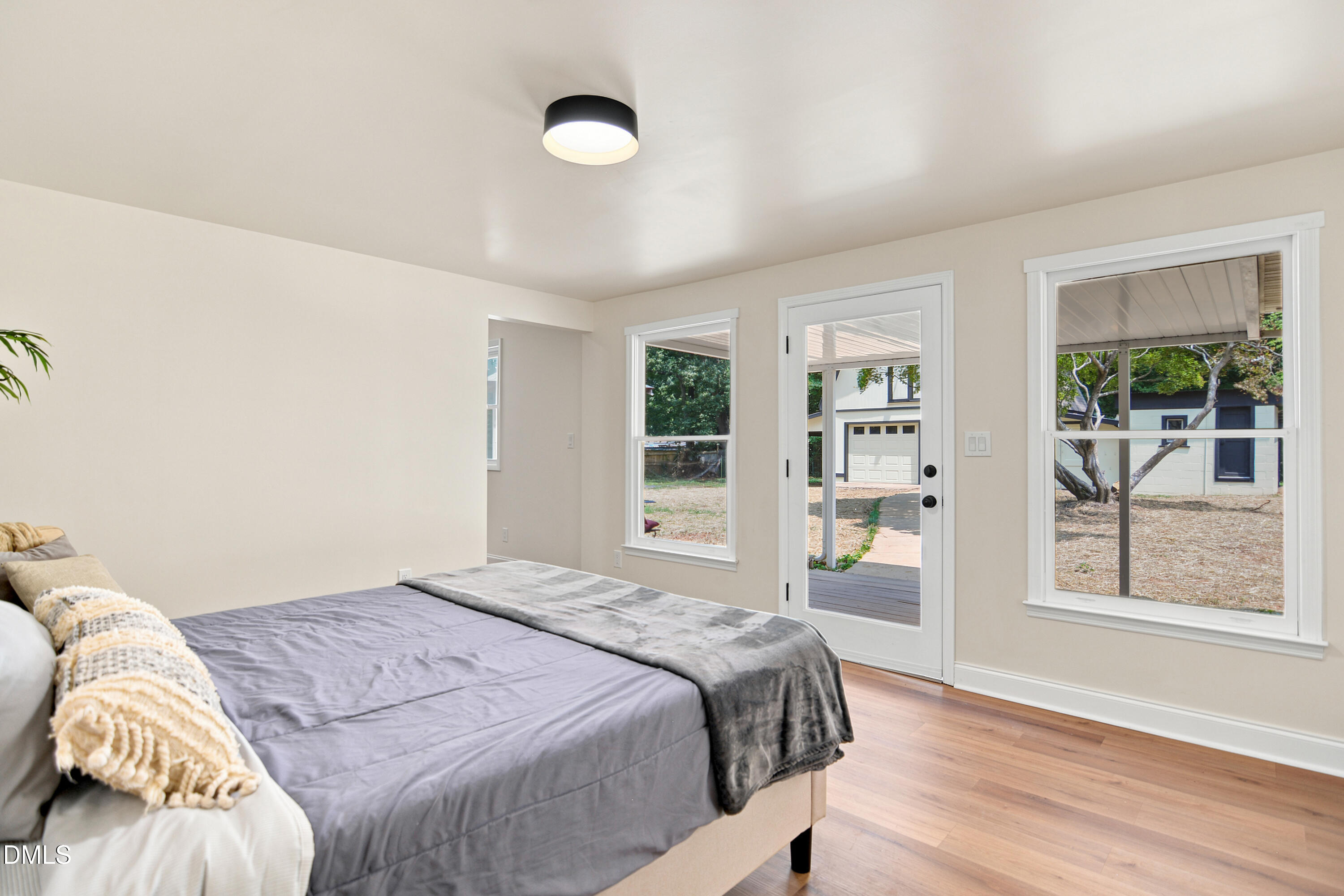 5517 Spring Road Property Photo 14