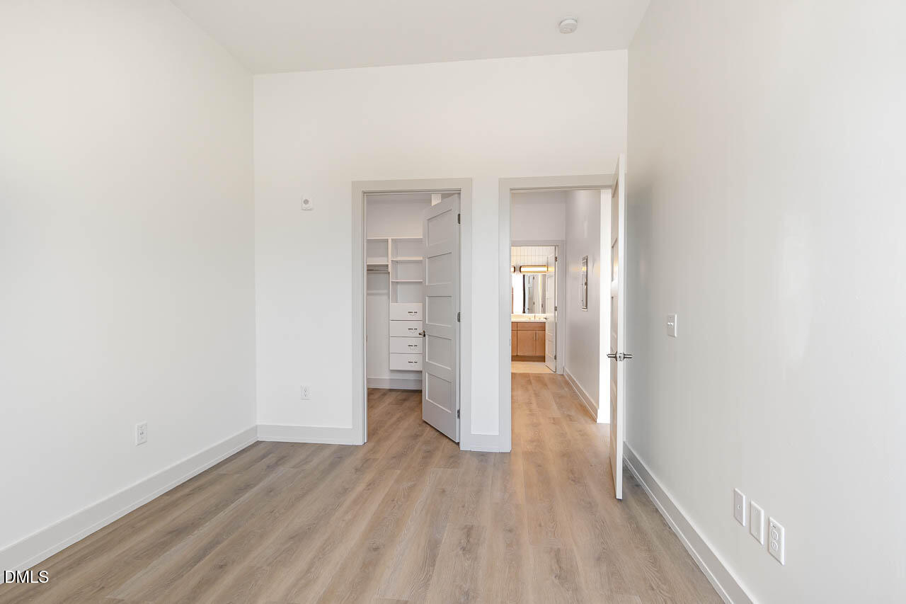 120 Mosaic Boulevard 301 Property Photo 14