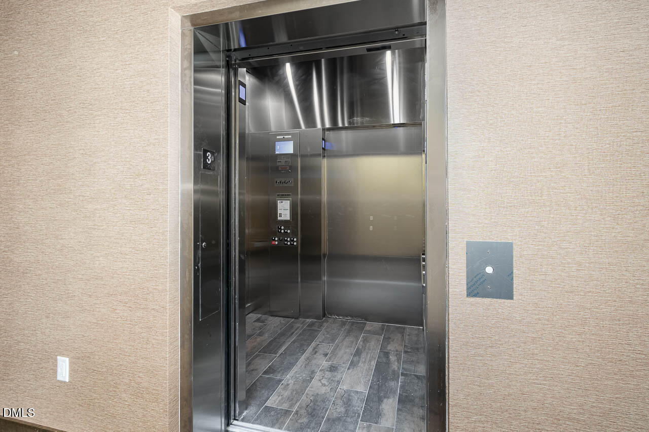 120 Mosaic Boulevard 301 Property Photo 20