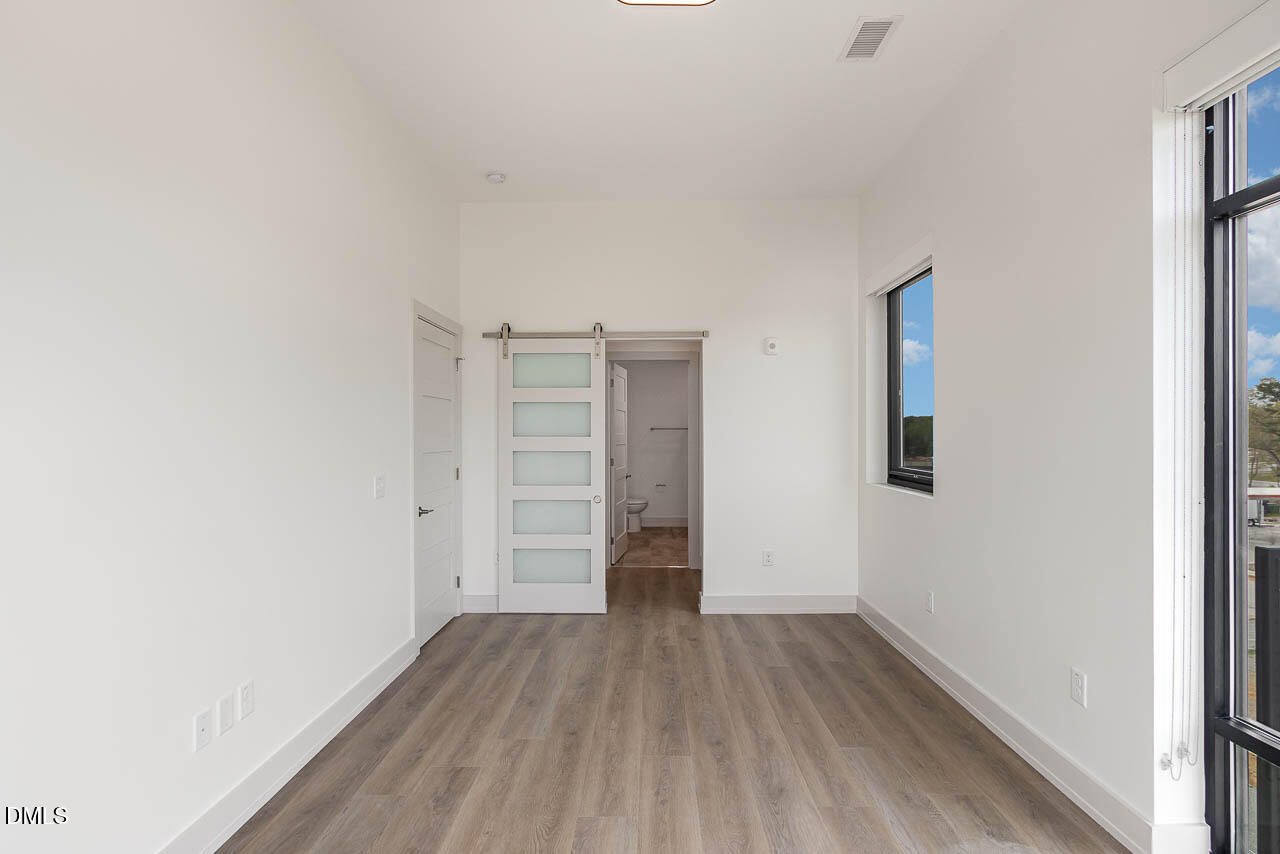 120 Mosaic Boulevard 301 Property Photo 24